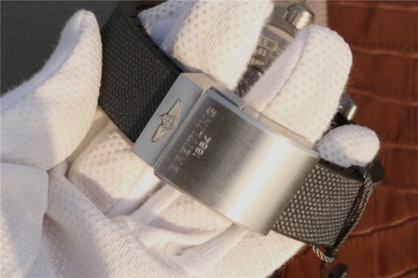 Replica Breitling Avenger Bandit Titanium GF Gray Dial Gray Nylon Strap A7750 - Top club