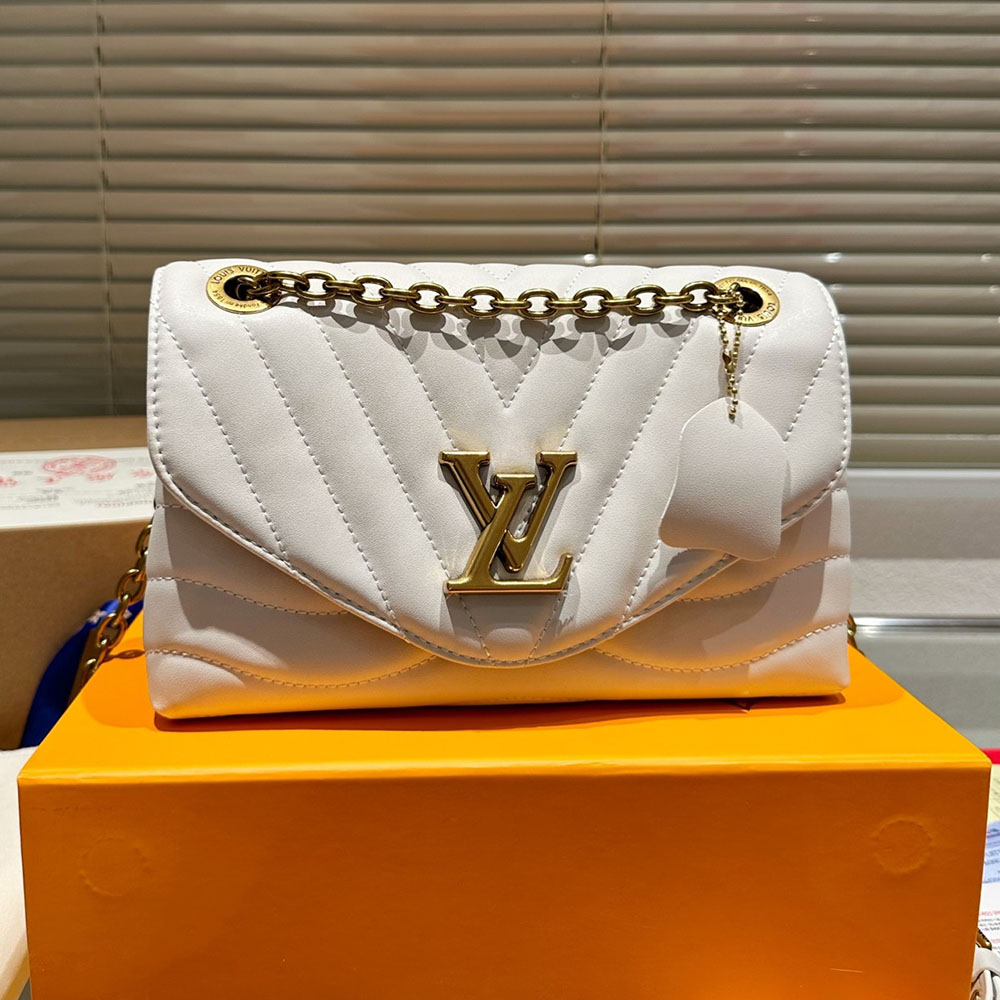 Louis Vuitton LV NEW WAVE Bag M208381:1High-quality replica