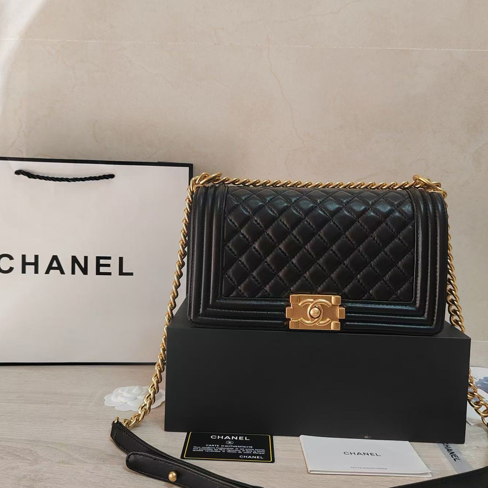 Chanel Large Boy Flap Bag1:1High-quality replica