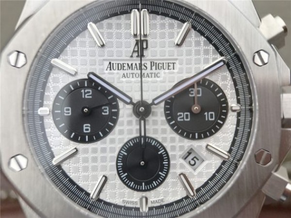 Replica Audemars Piguet Royal Oak Chronograph SS JHF White/Black Dial SS Bracelet A7750 - Top club