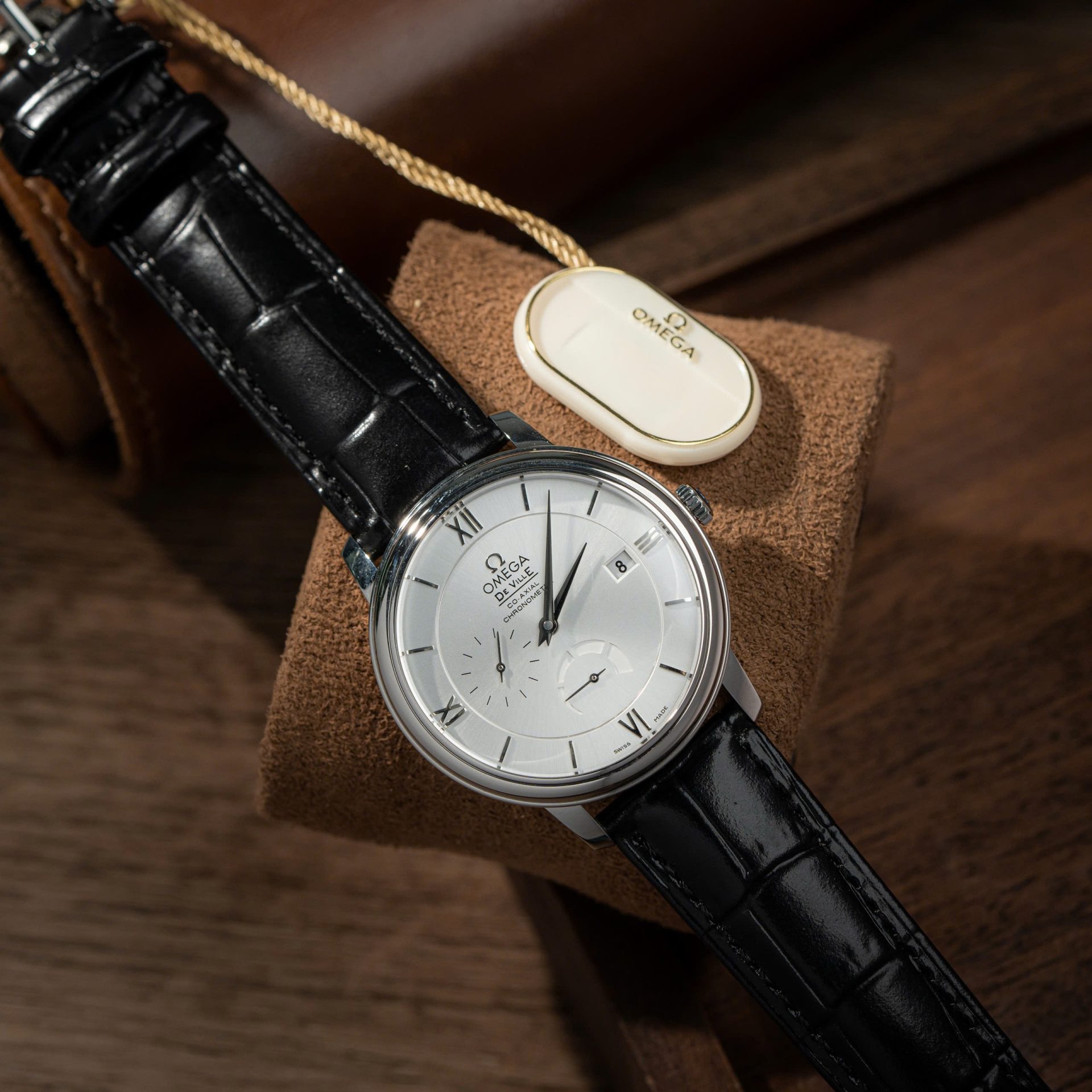 Omega De Ville Prestige Power Reserve Replica 11 Watches White Dial Leather Strap 39.5mm - Elite Watch Atelier