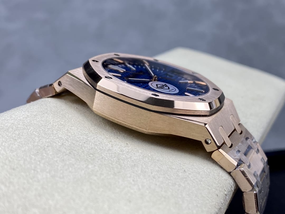 Audemars Piguet Replica AP Watch Royal Oak Selfwinding ��50th Anniversary�� 41mm Rose Gold Blue Dial 15510OR.OO.1320OR.01-APS(1:1 replica) - Top club