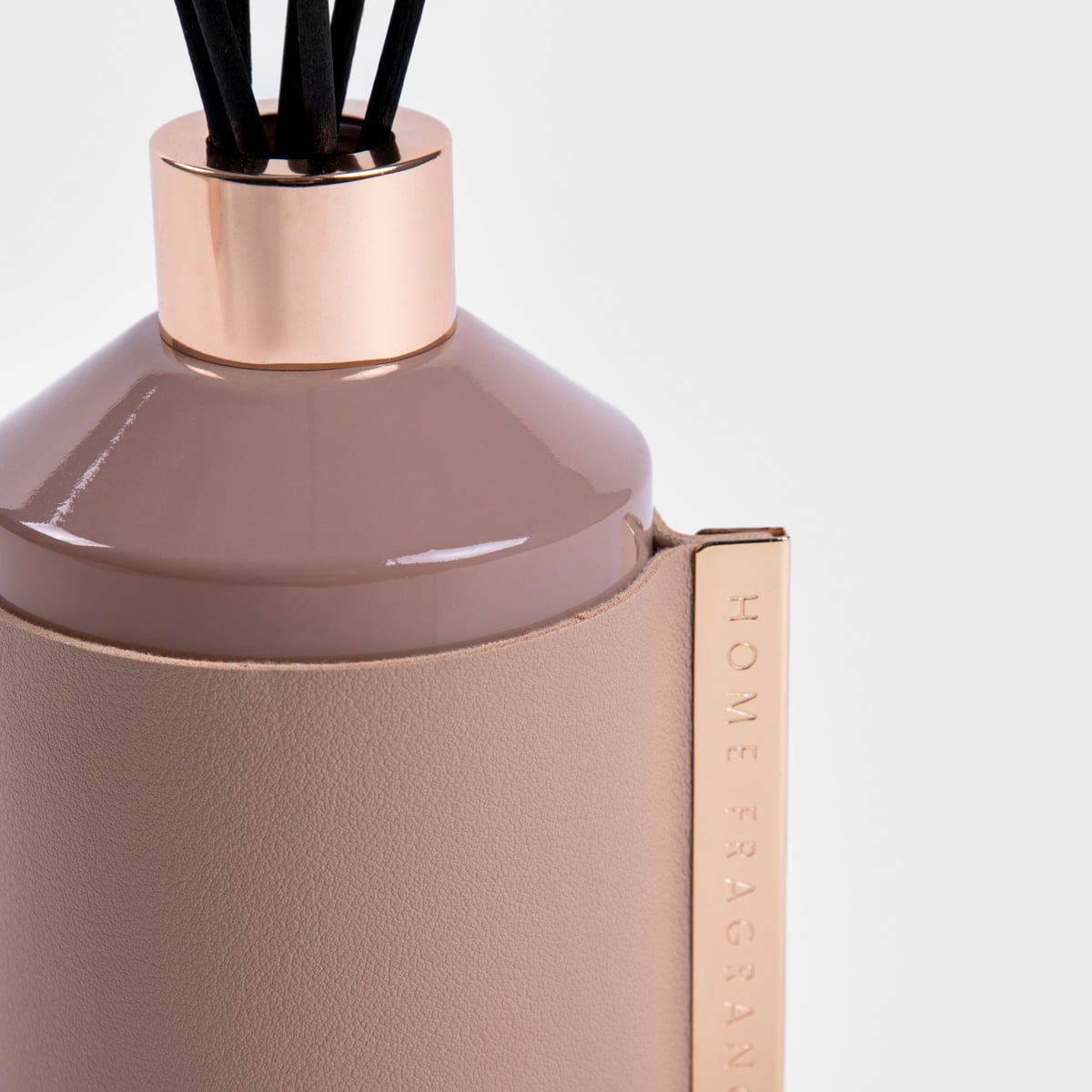 Dyfuzor zapachowy SLEEK LEATHER Healing Woods 200 ml