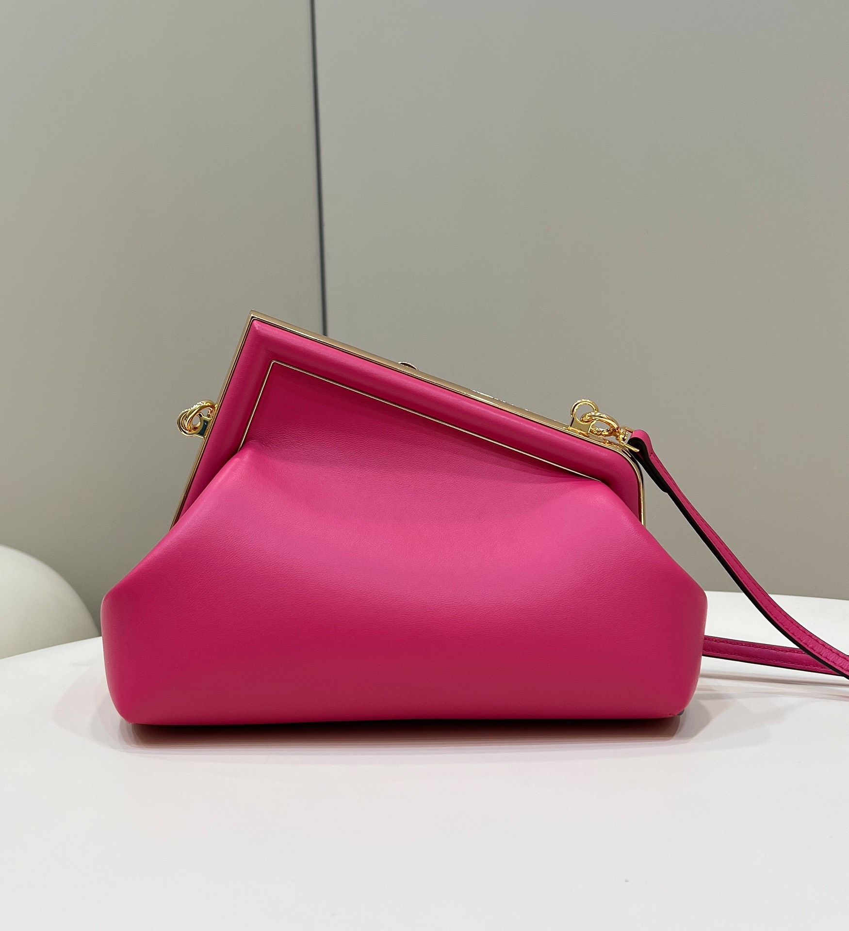 Fendi  First - Replicaclubs