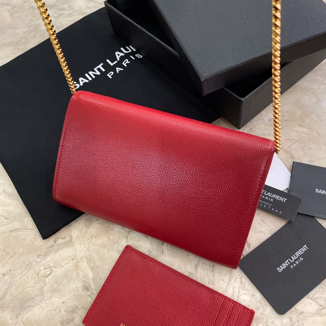 UPTOWN CHAIN WALLET IN CROCODILE-EMBOSSED SHINY LEATHER1:1High-quality replica