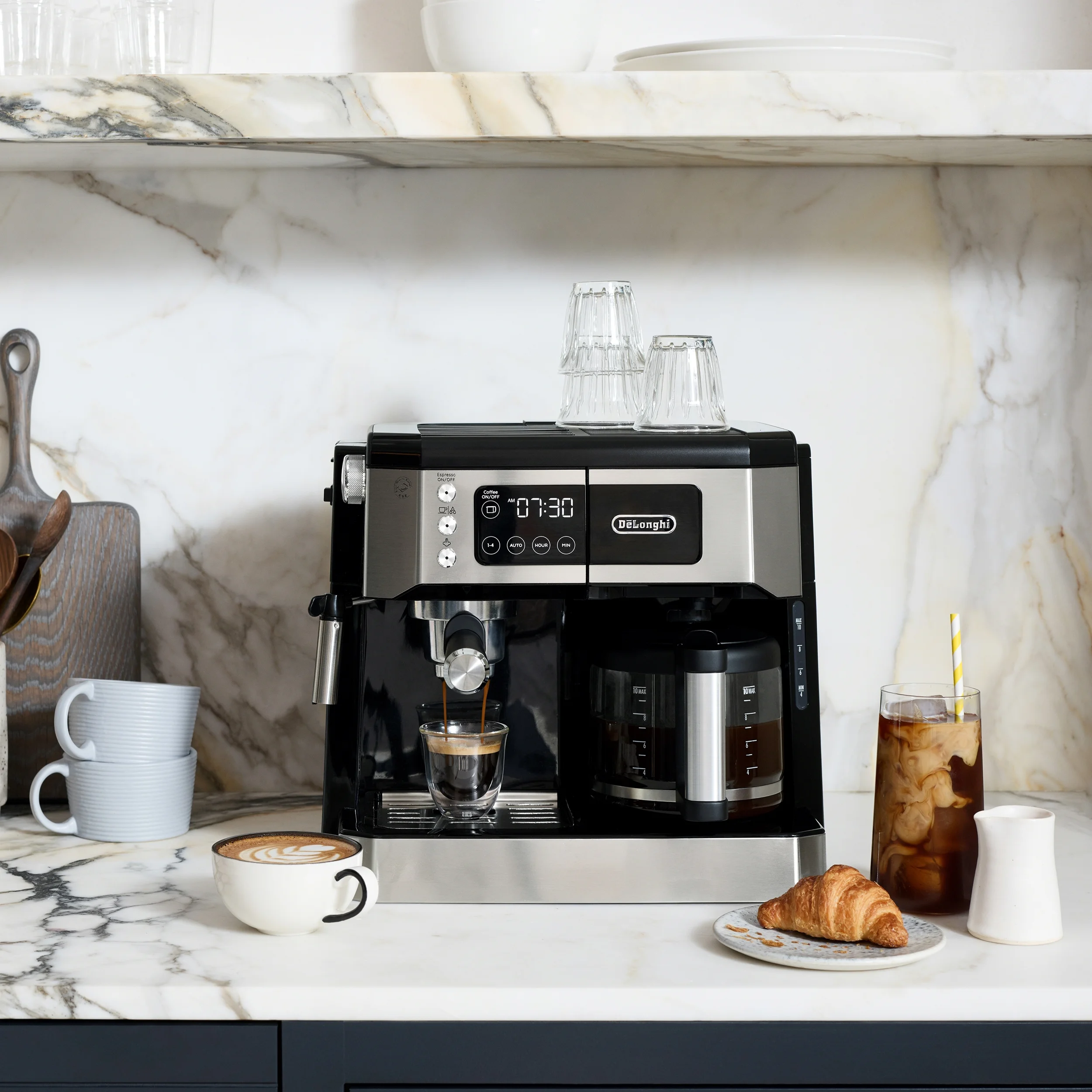 De'Longhi All-in-One Combination Coffee and Espresso Machine - Image 3