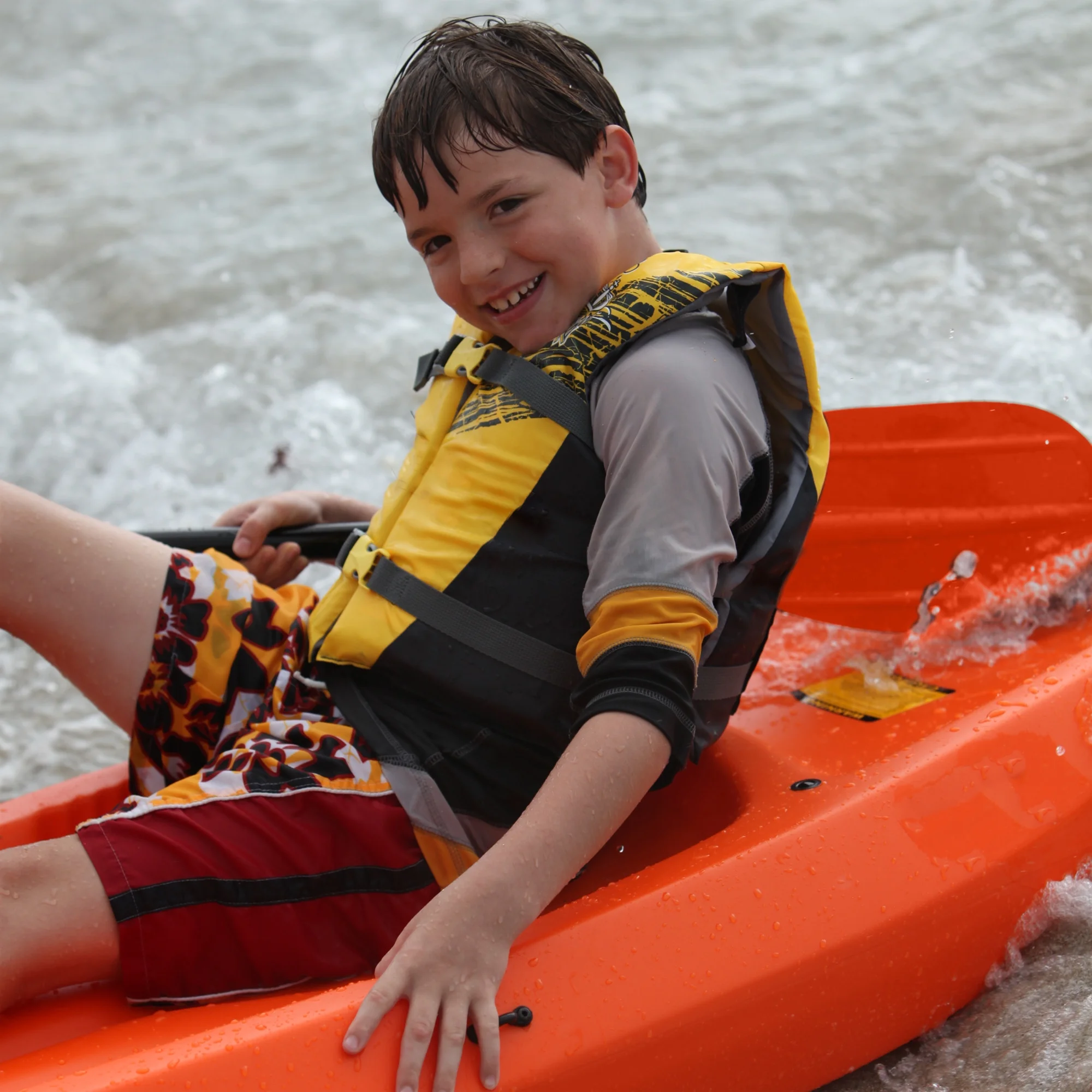 Lifetime Wave 6 ft Youth Kayak, Fire Red (91401) - Image 27