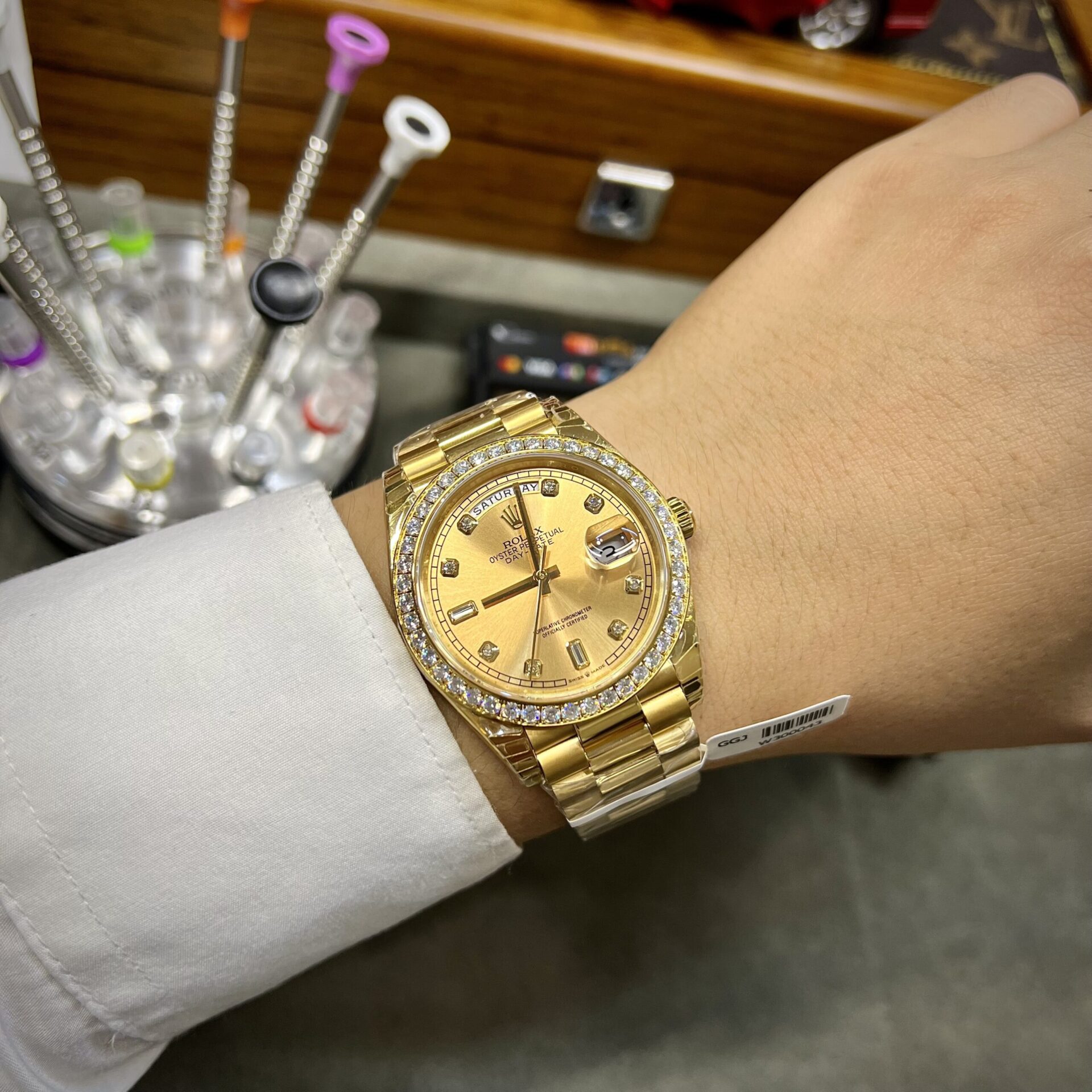 Rolex Fake Watch Day-Date Yellow Dial Custom Moissanite Diamonds 40mm - Top club
