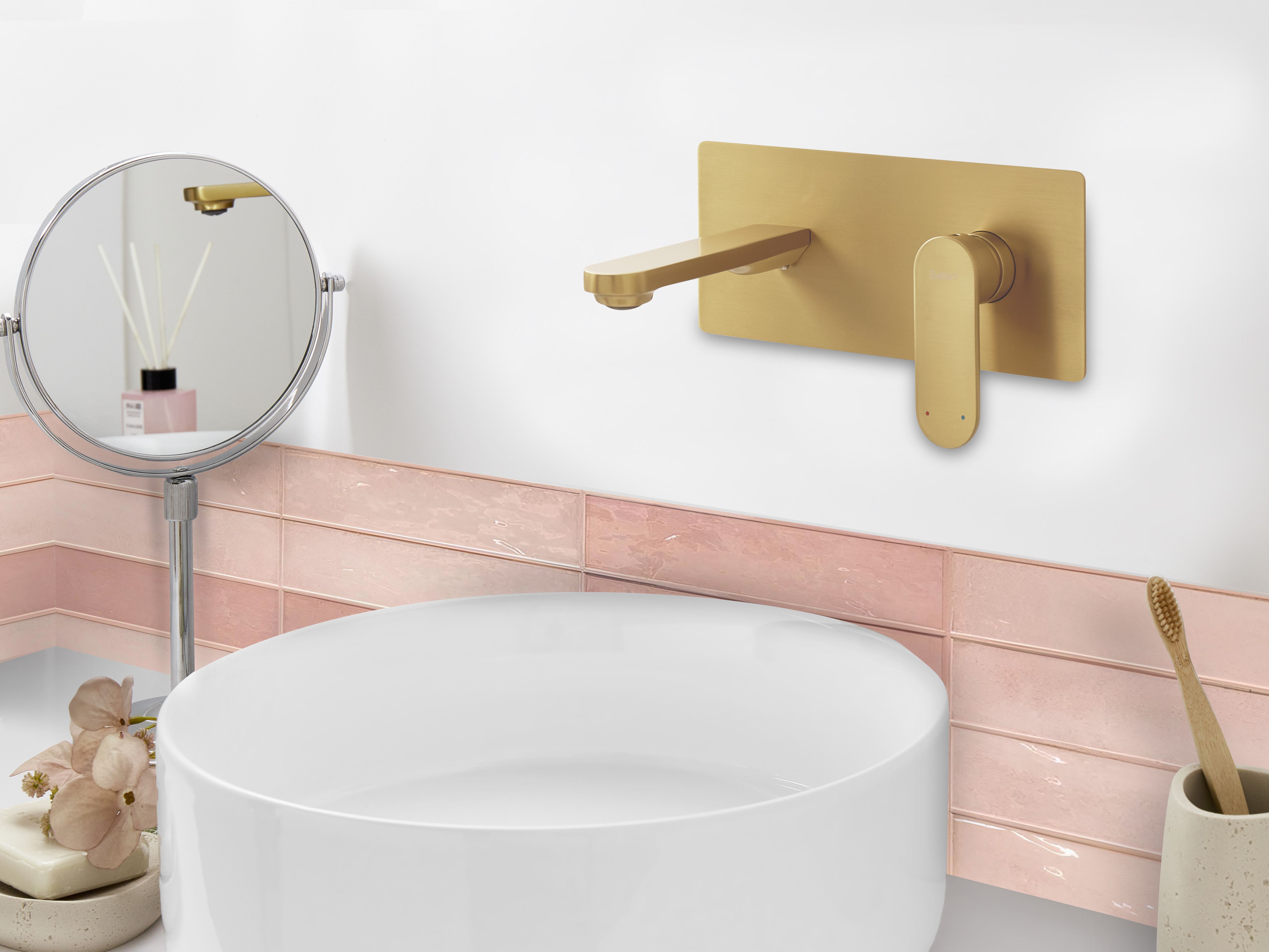 Wall Mounted Basin Mixer Tap CHUNGARA Brass Gold