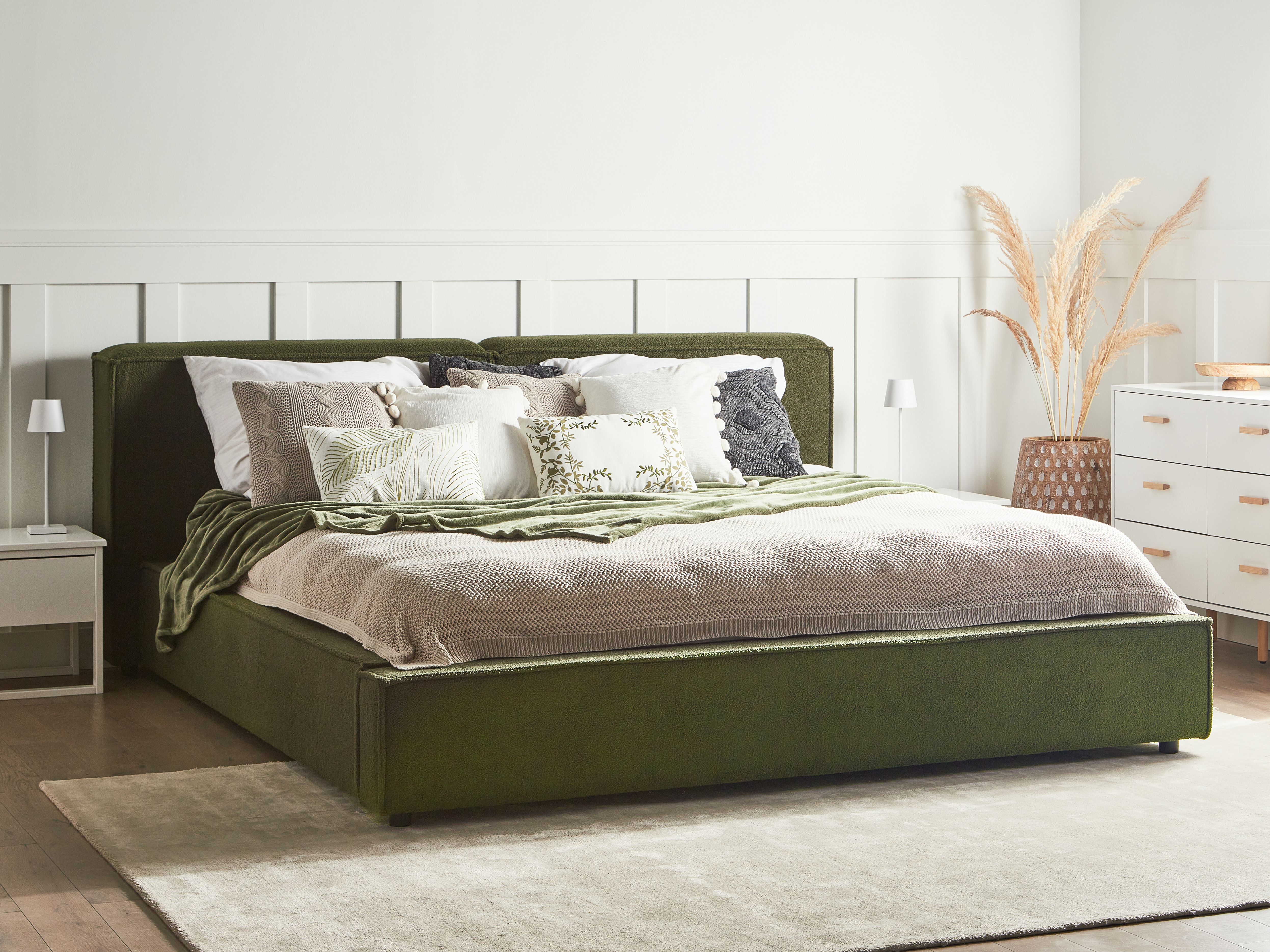 Bed Boucle LINARDS 180 x 200 cm (EU Super King) Dark Green