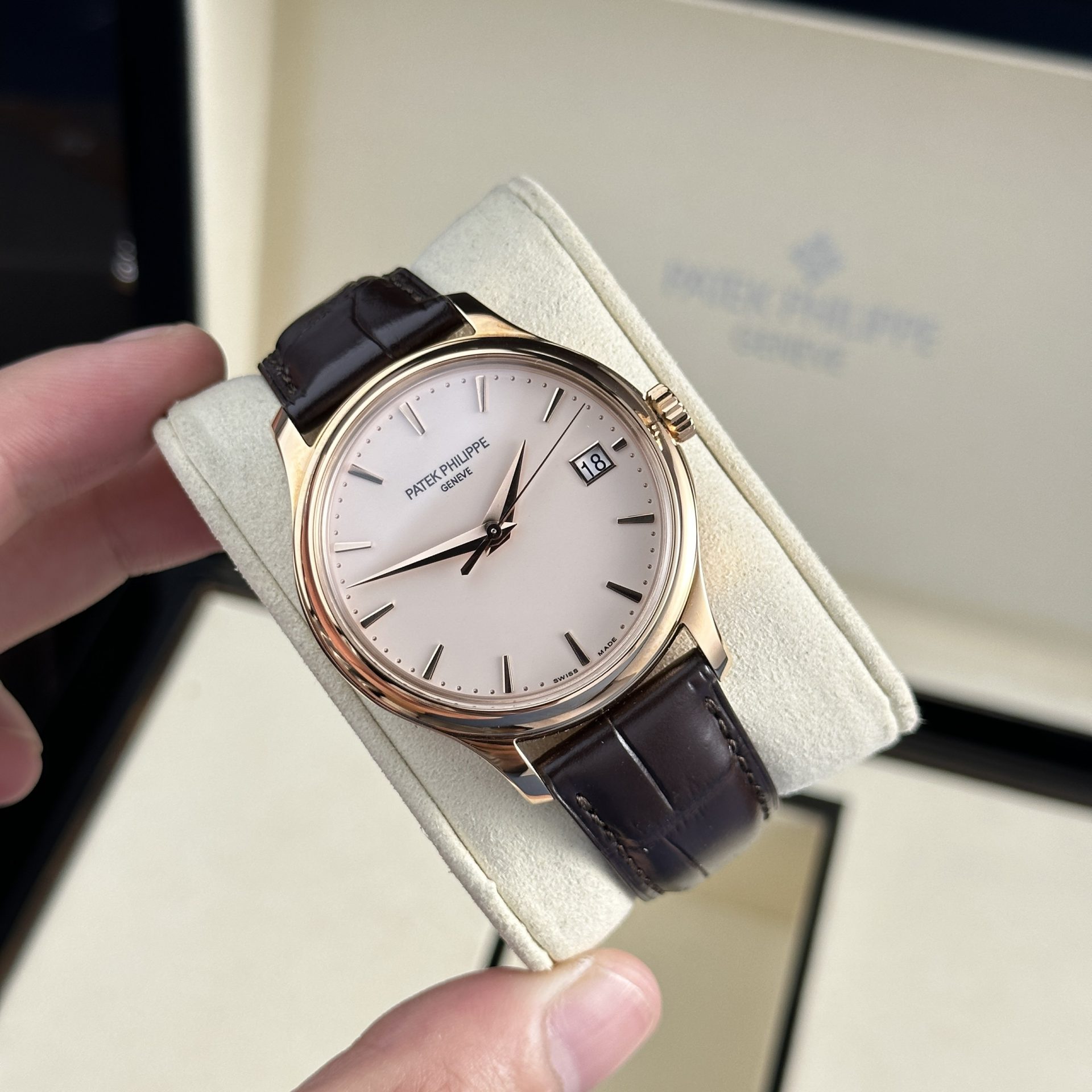 Patek Philippe Replica Watches Calatrava 5227R Leather Strap 3K Factory 39mm - Elite Watch Atelier