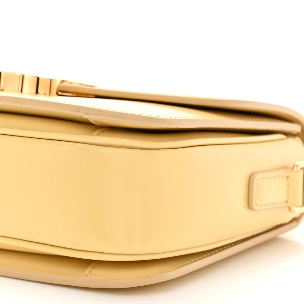 Superfake Handbags with Gold Hardware – Celine Triomphe1:1High-quality replica