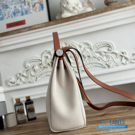 Hermès Herbag Zip 31 Bag | 31x25x10 cm | Luxury Canvas & Leather Shoulder Bag for Women | Spacious Everyday Hermès Tote1:1High-quality replica