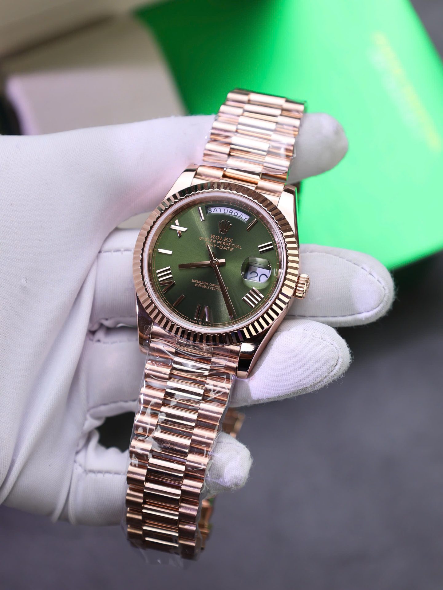 Rolex Day-Date Green Dial Replica Watch Gold Wrapped Weight 186Gram QF 40mm - Top club