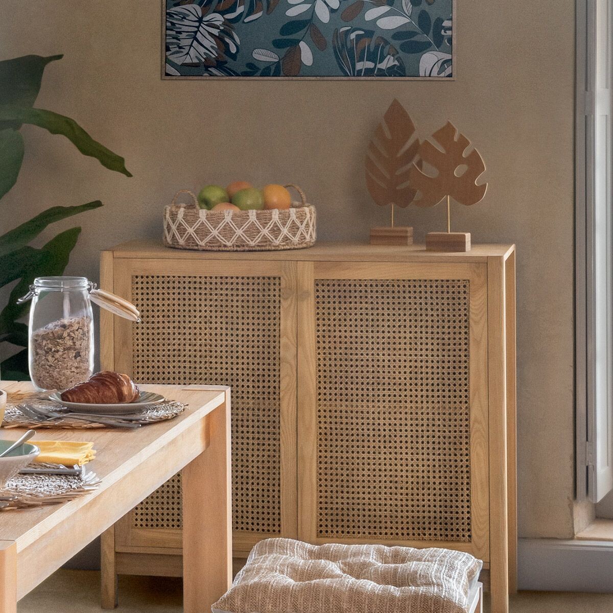 Tray "Palm" Macram&eacute;, D.38 cm