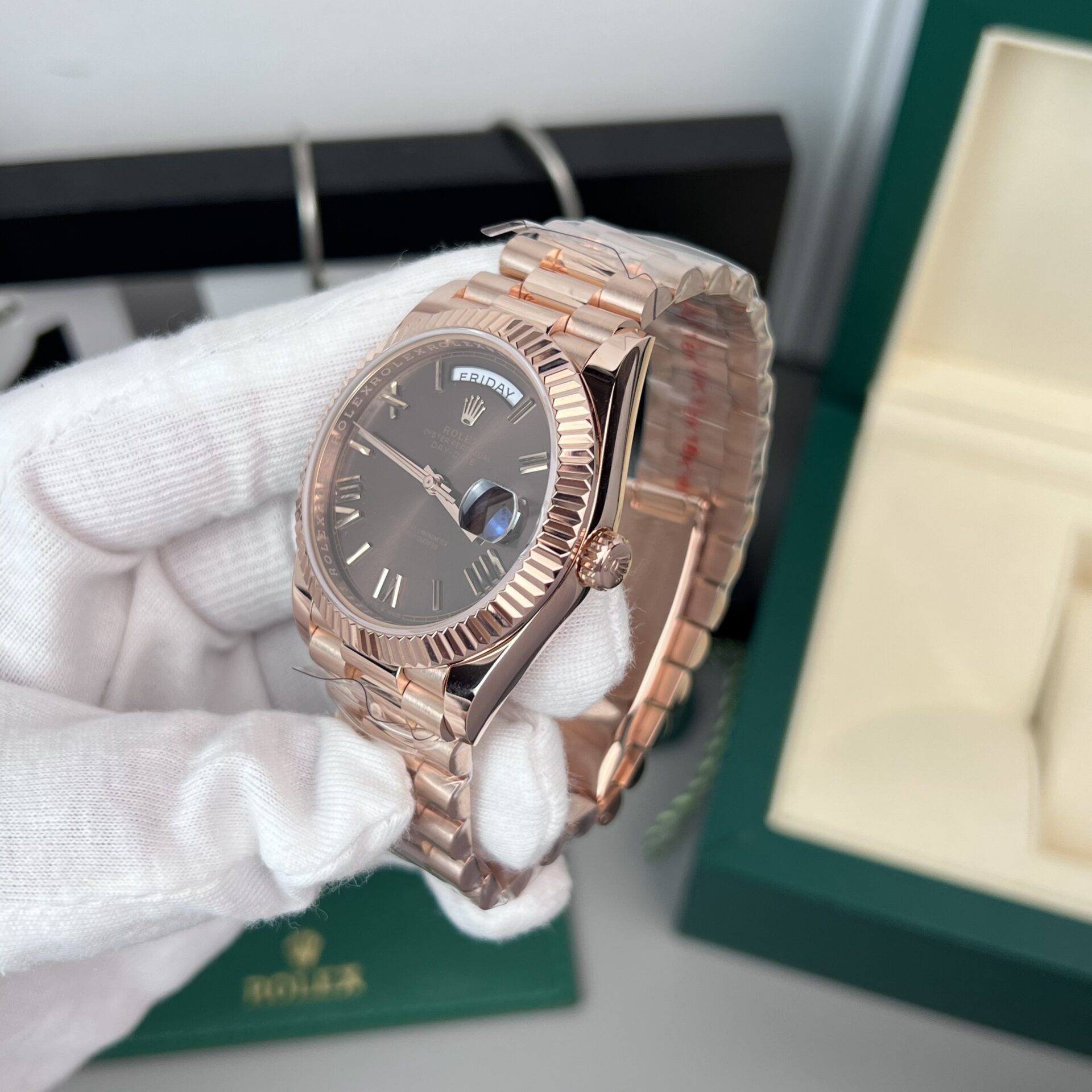 Rolex Day-Date 18K Gold Wrapped Replica Watch Chocolate Dial GM V2 40mm - Elite Watch Atelier