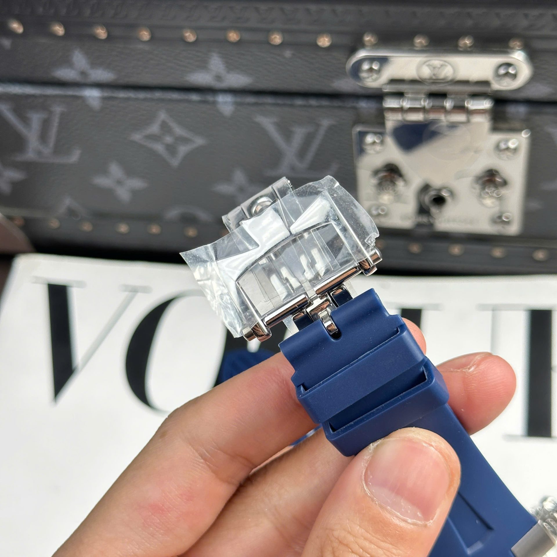 Vacheron Constantin Best Replica Watch Overseas Dual Time 47450 Blue 9F Factory 42mm - Top club