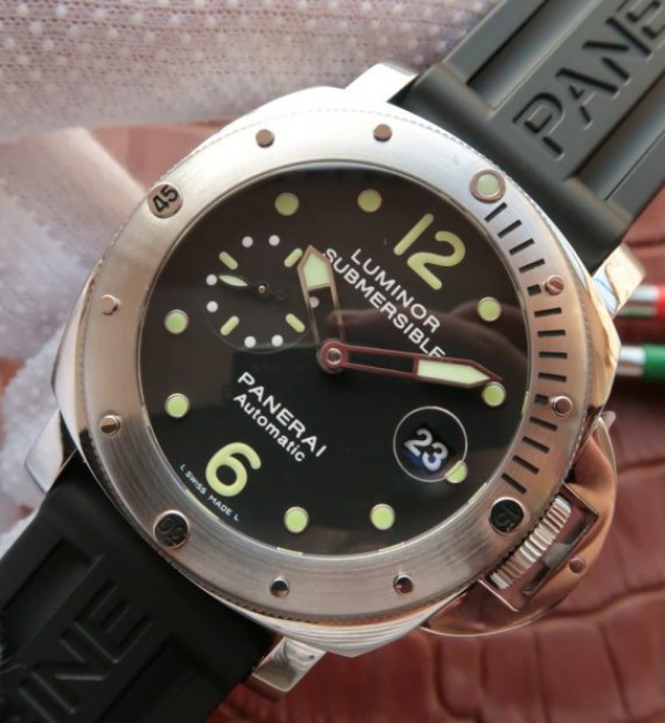Replica Panerai XF PAM024 Black Dial Rubber Strap A7750 - Elite Watch Atelier
