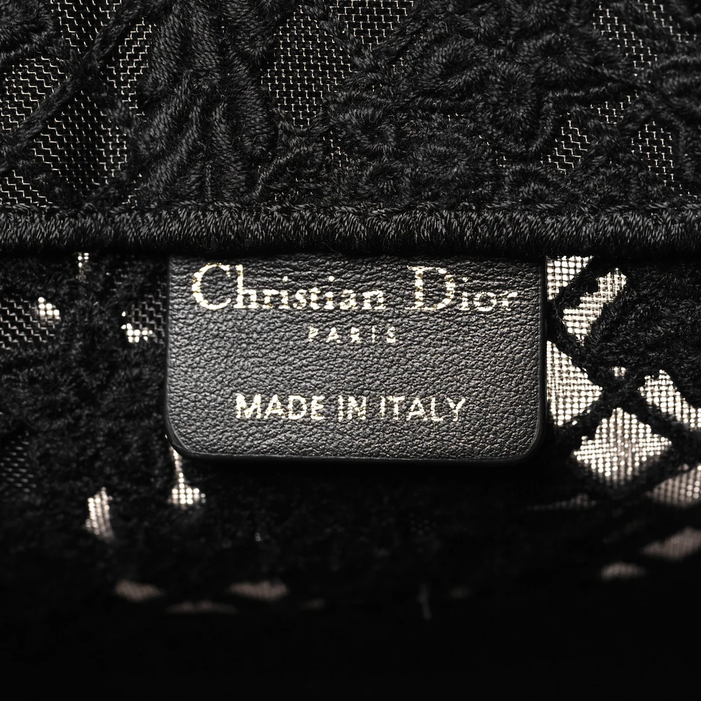 Discover Handcrafted Superfake Dior Bags