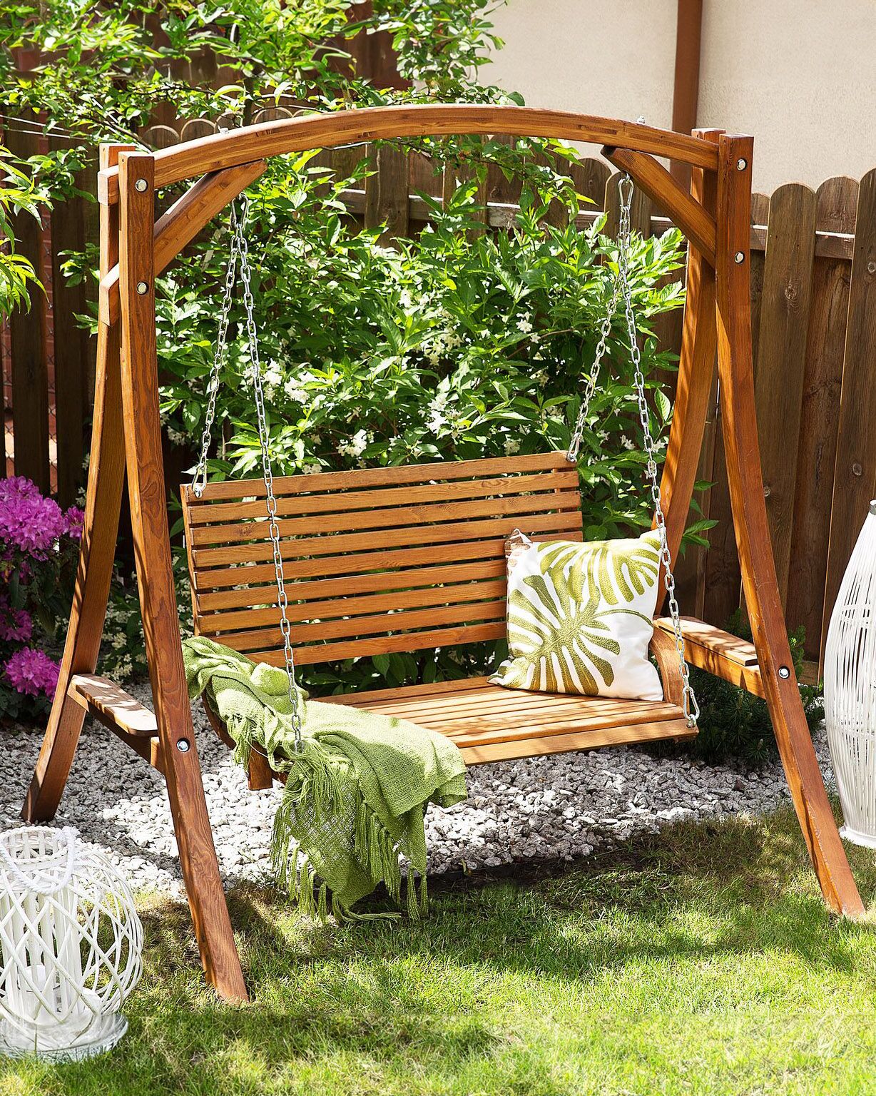 Patio Swing NOVARA Larch Wood Brown