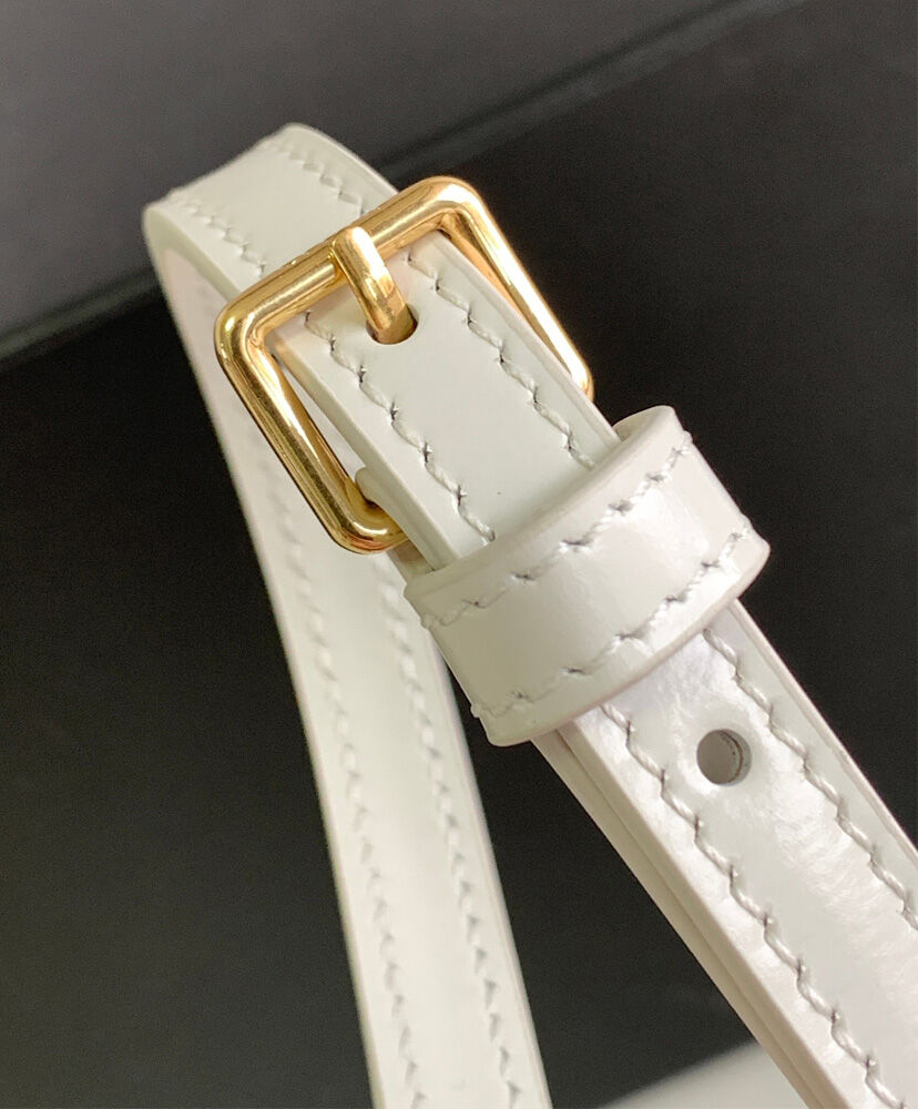Celine Medium Celine Croque Bag In Shiny Calfskin Cream1:1High-quality replica