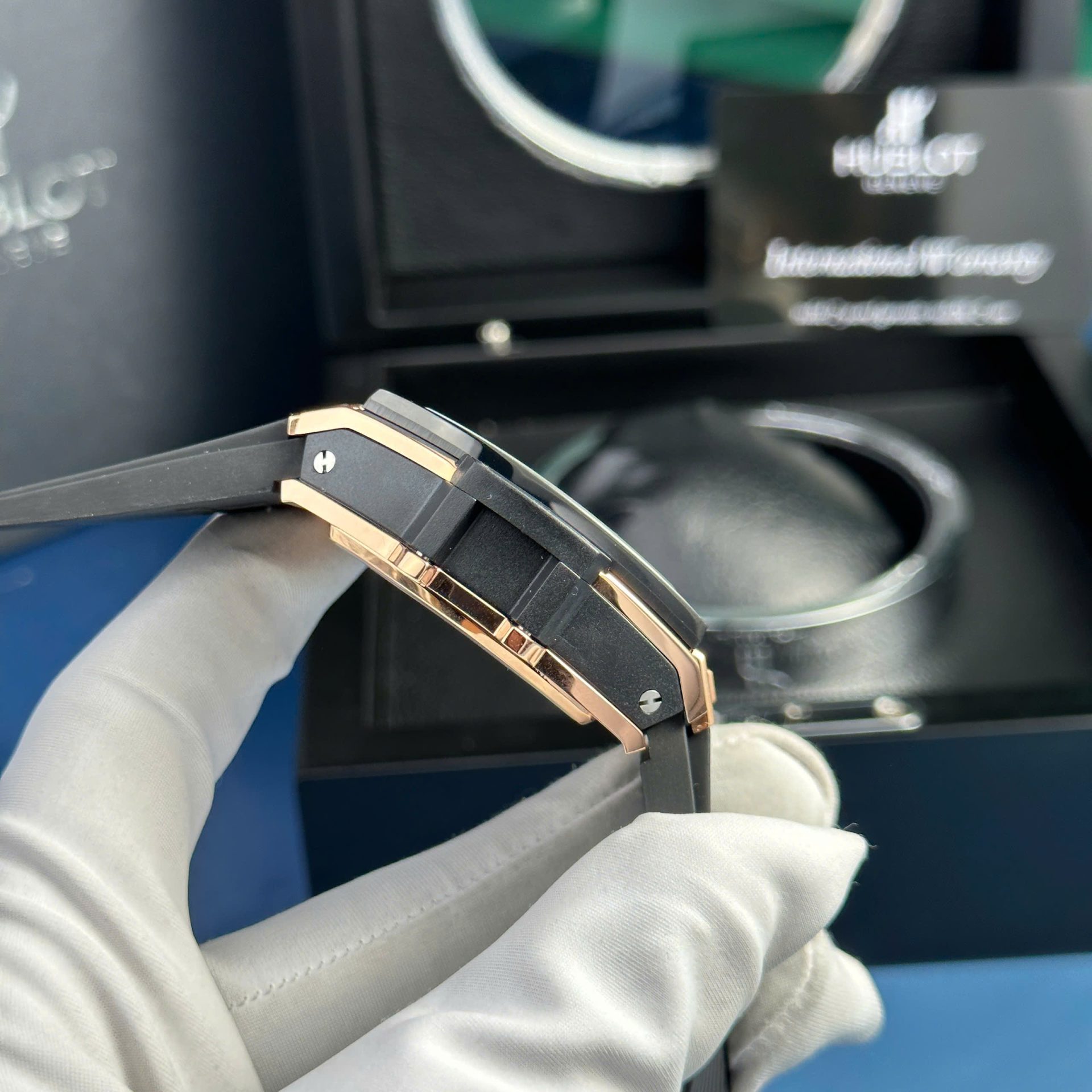 Hublot Spirit Of Big Bang King Gold Replica Watch Rubber Strap 42mm - Top club