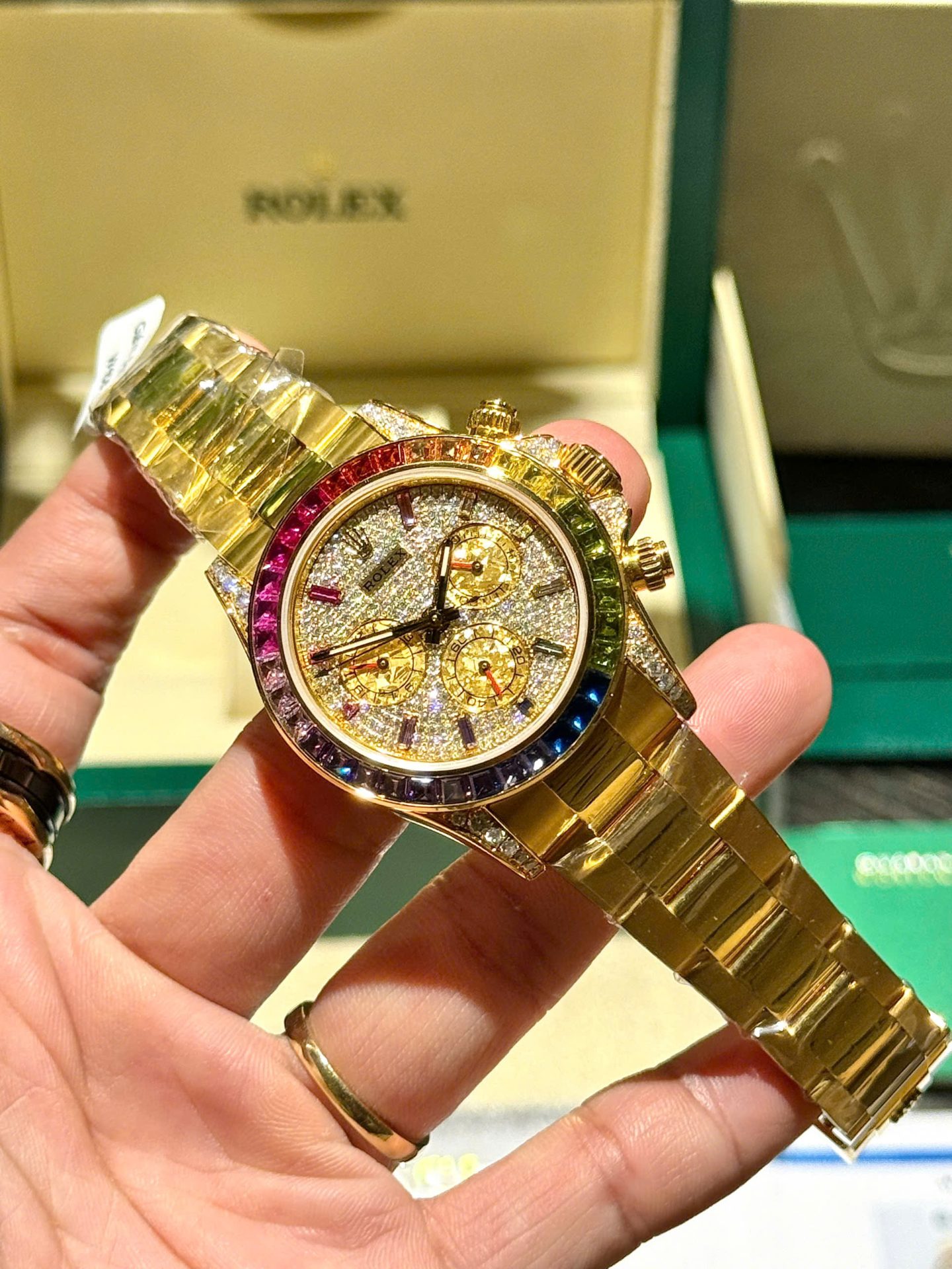 Rolex Daytona 116598RBOW Refined Moissanite   Synthentic Gemstone 18K Gold Wrapped 40mm - Top club