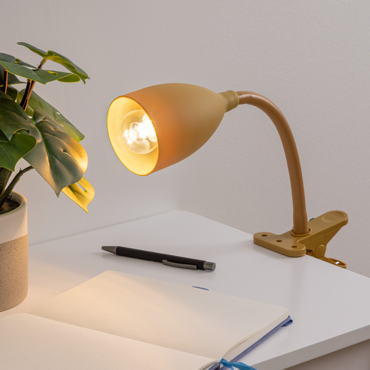 Clamp lamp "Sily" Mustard yellow, H.43 cm