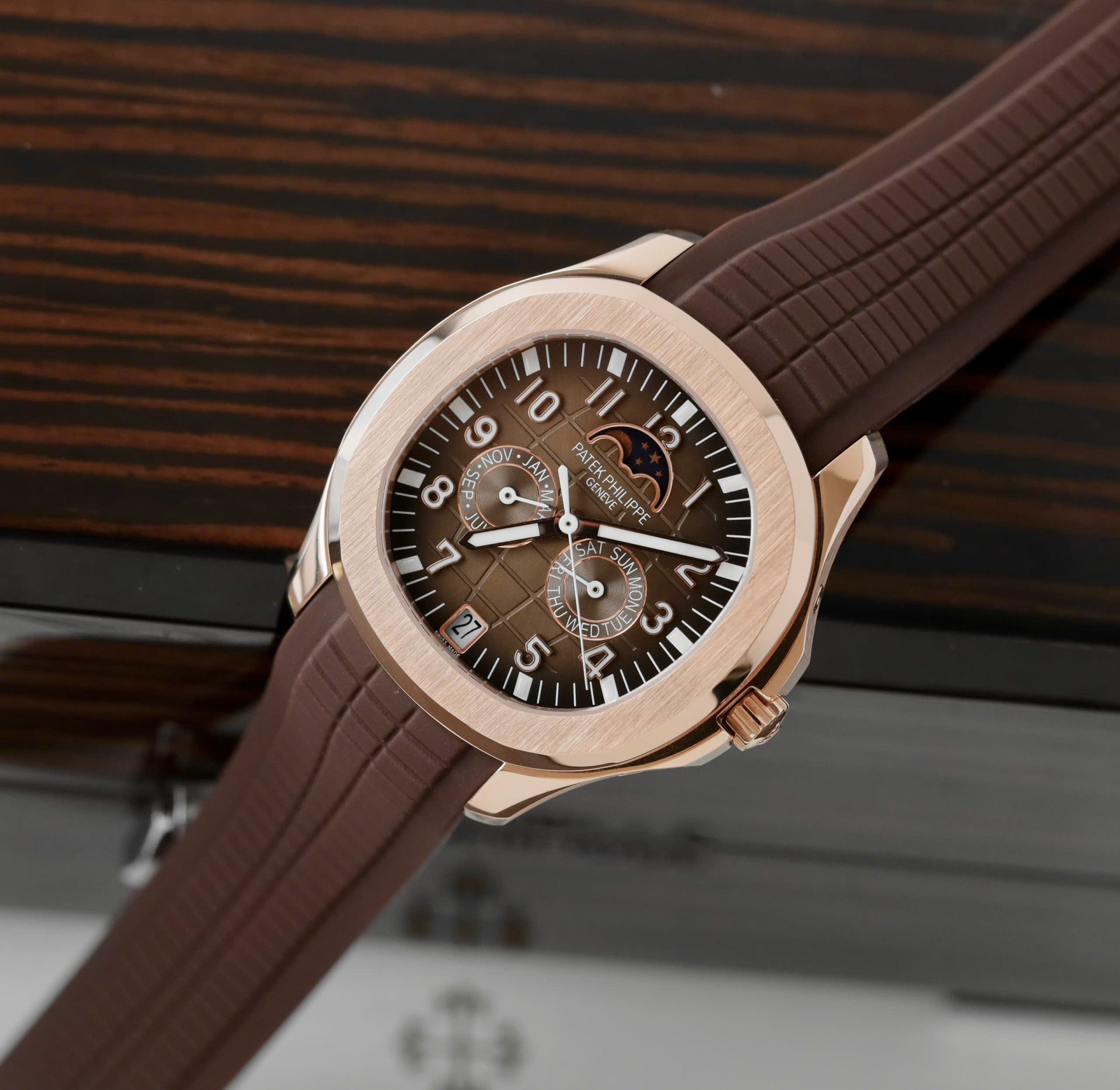 Patek Philippe Best Replica Watch Aquanaut 5261R Automatic Swiss Movement Chocolate Dial 40mm - Top club