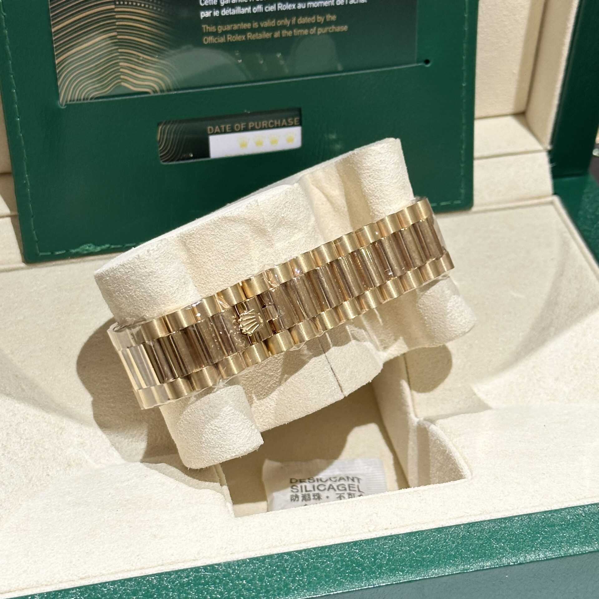 Rolex Day-Date Replica Watch Gold Wrapped Moissanite Baguette Diamond 40mm - Top club
