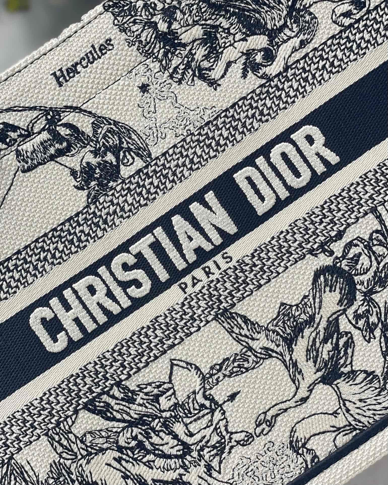 Christian Dior Small Dior Book Tote White, For Women, Women’s Handbags 26.5cm/10.5in CD M1265ZRHZ_M9411:1High-quality replica