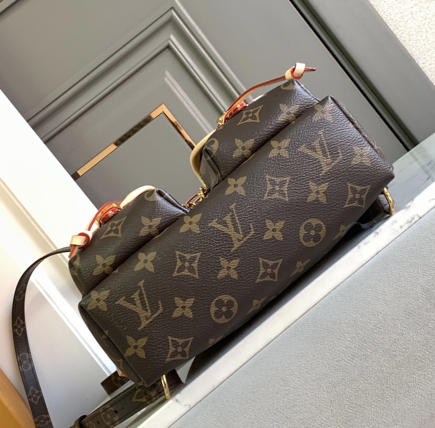 Louis Vuitton LV Excursion Backpack1:1High-quality replica