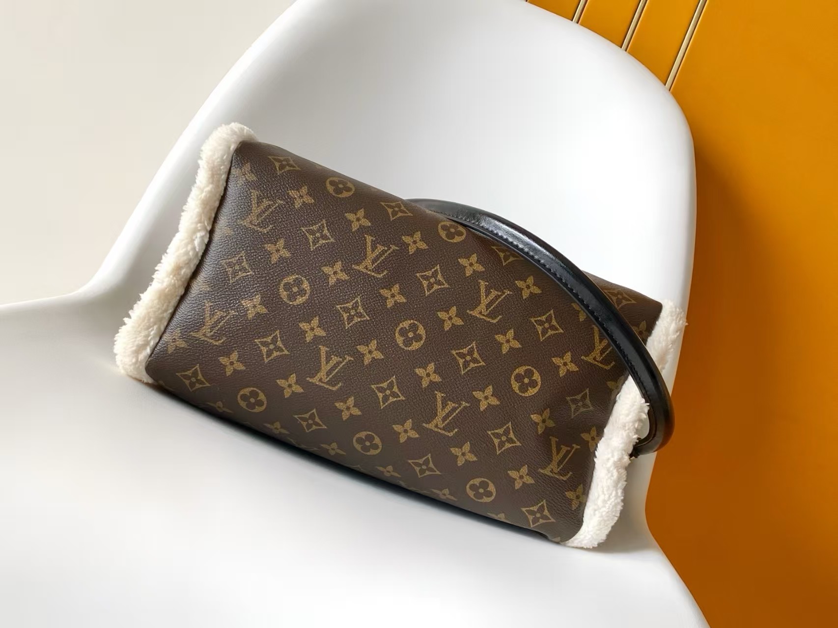 Louis Vuitton Speedy Soft 30 Teddy HandBag1:1High-quality replica