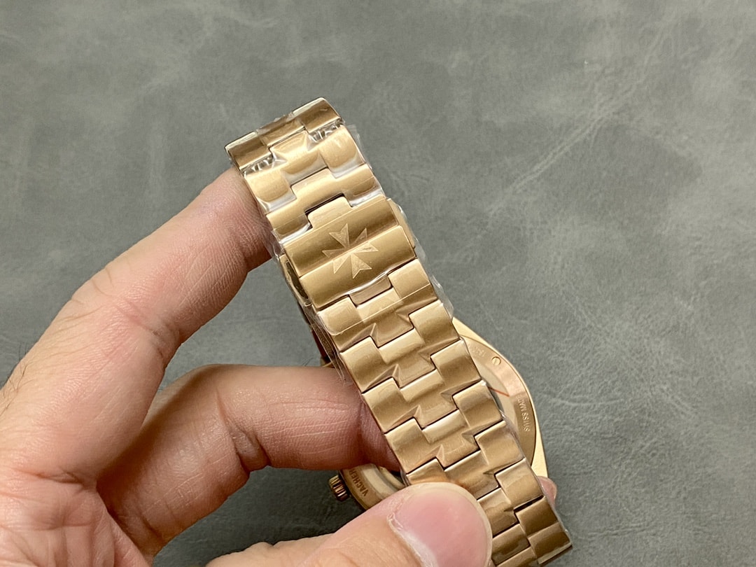 Fake Vacheron Constantin Replica Watch Overseas perpetual calendar ultra-thin skeleton Boutique Exclusive 41.5 MM PINK GOLD 4300V/220R-B642(1:1 replica) - Top club