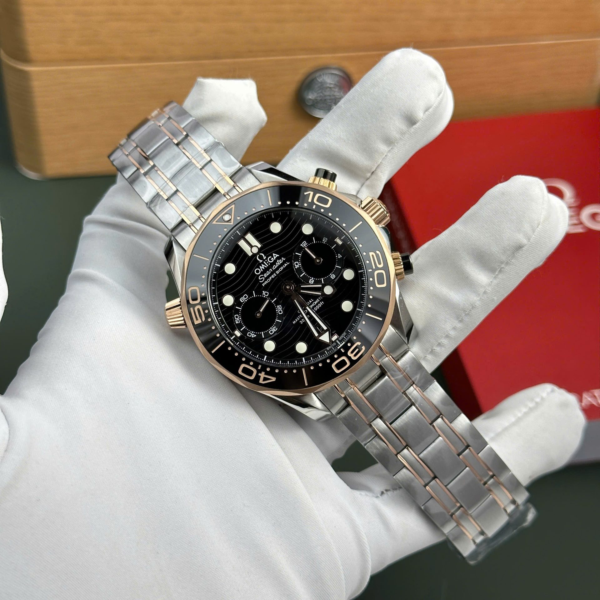 Omega Seamaster Diver 300M Chronograph Replica Watches Black Dial N1 Factory 44mm - Elite Watch Atelier