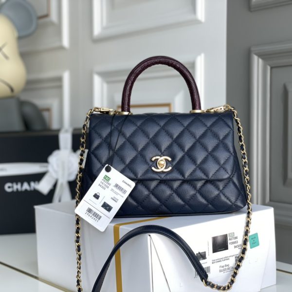 CHANEL COCO HADNLE