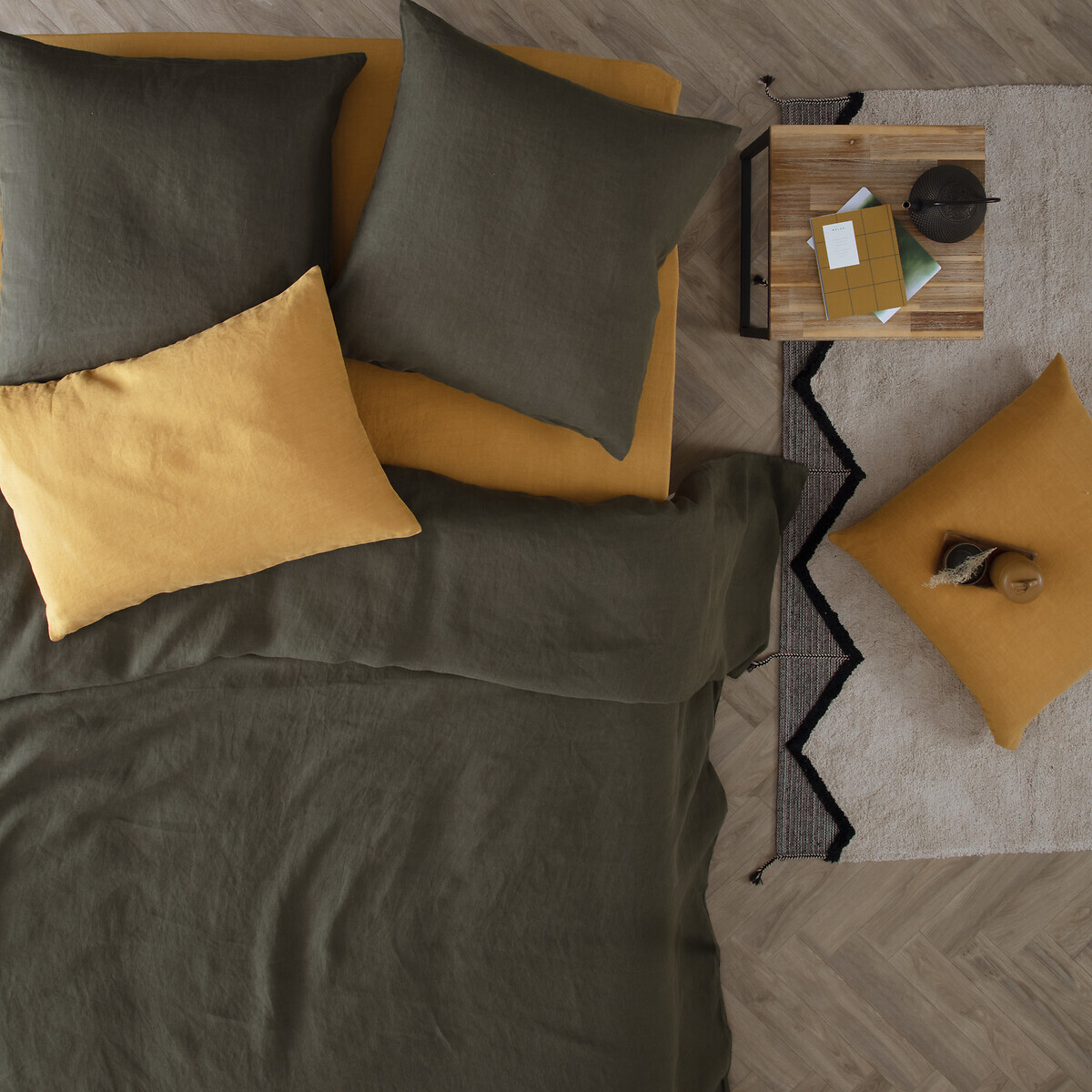 Fitted sheet "Linah", washed linen Mustard yellow, 140x190 cm