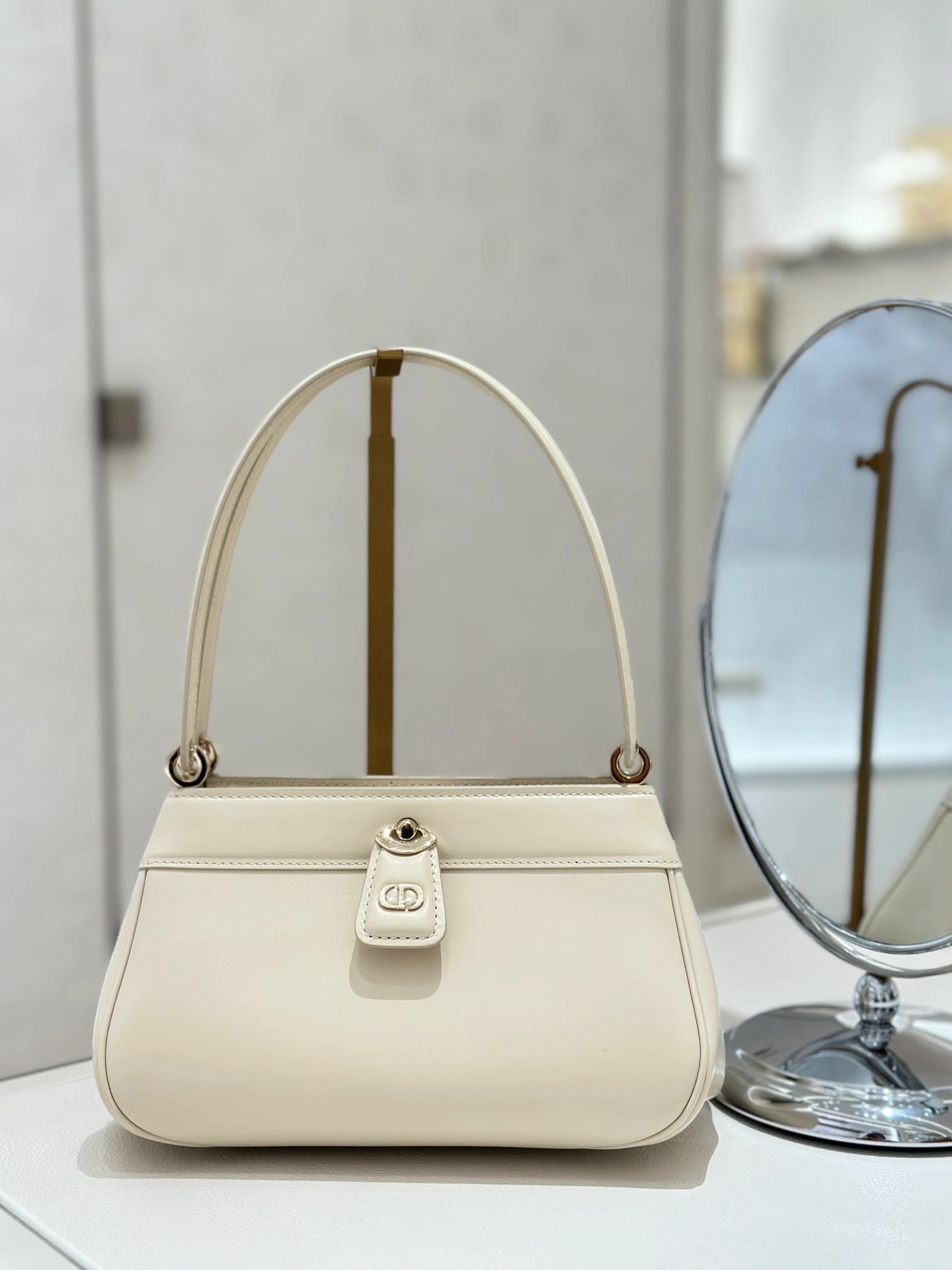 Small Dior Key Bag White/Black For Women 8.5in/22cm M1844OBEQ_M49U1:1High-quality replica