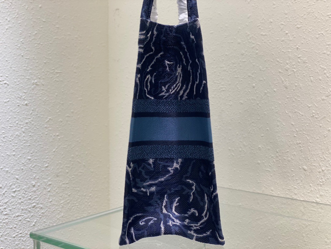 Christian Dior Large Dior Book Tote Blue, For Women, Women’s Handbags 16.5in/42cm CD M1286ZRVG_M9281:1High-quality replica