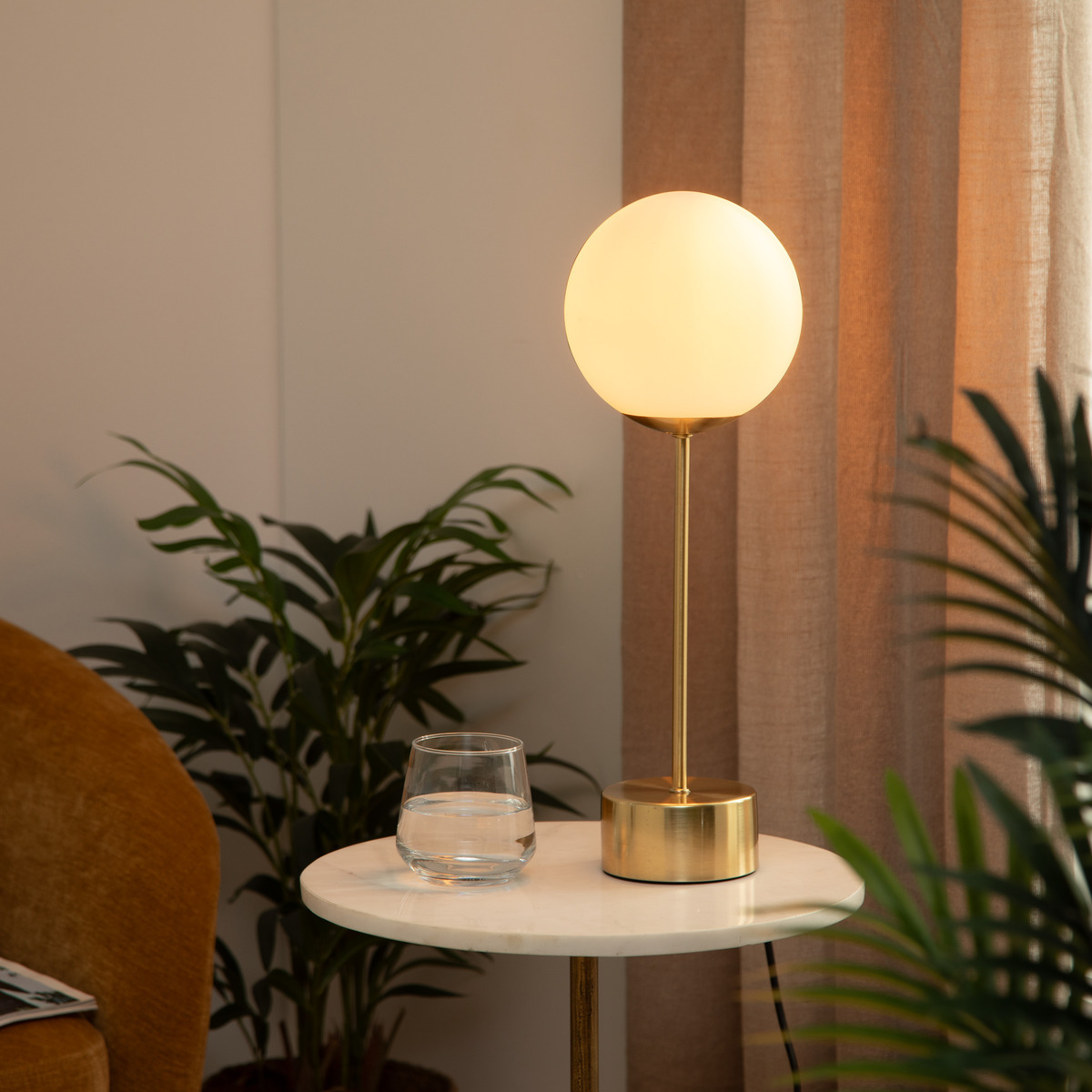 Lamp "Dris" Gilt metal, H.43 cm