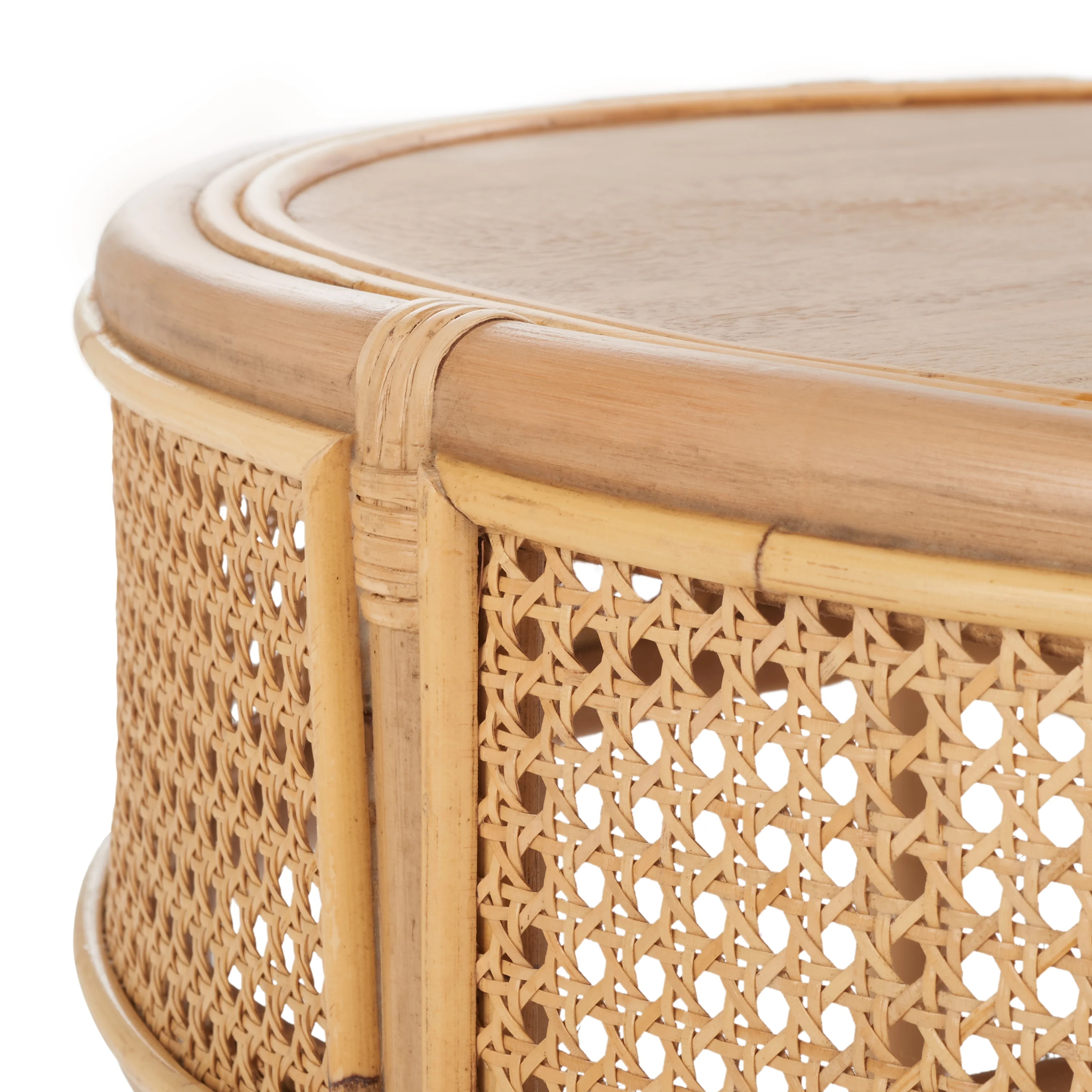 SAFAVIEH Modern Round Rattan Coffee Table, Natural - Image 9