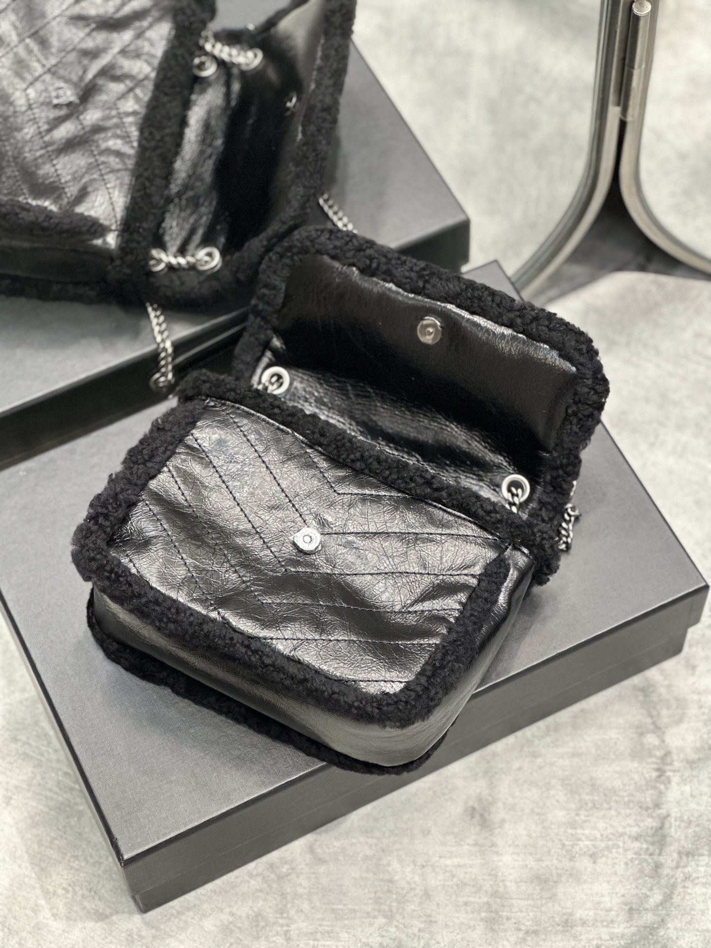 NIKI BABY CHAIN BAG IN CROCODILE-EMBOSSED LEATHER1:1High-quality replica