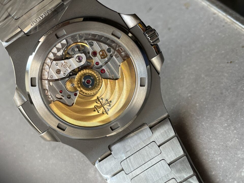 Replica PATEK PHILIPPE Nautilus 5711/1A PPF 1:1 Best Edition Green Textured Dial T Diamonds Bezel on SS Bracelet 324CS V4 - Top club
