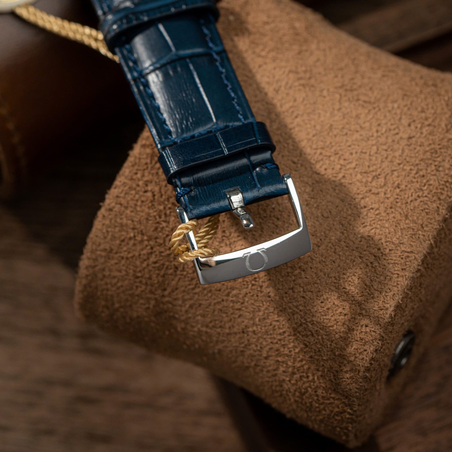 Omega De Ville Prestige Power Reserve Replica 11 Watch Blue Leather Strap 39.5mm - Top club