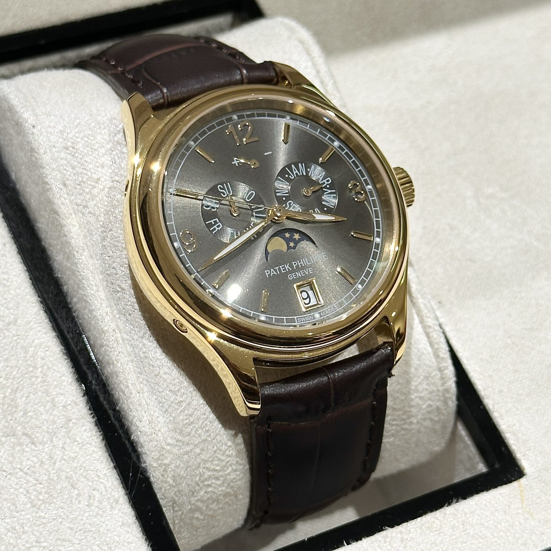 Patek Philippe Complications 5146J Replica Watch Rose Gold 39mm - Top club
