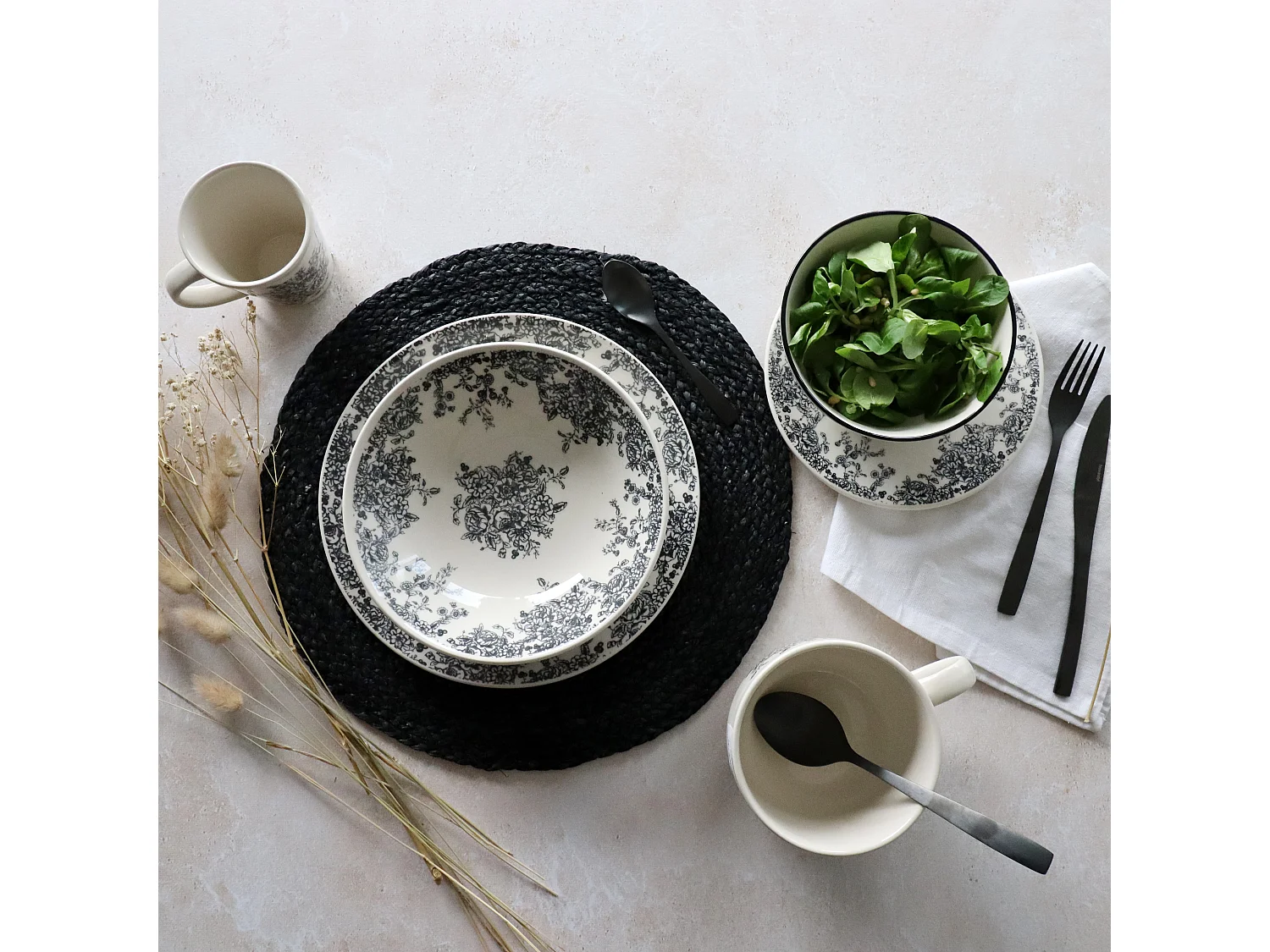 Novastyl - Lot 6 Assiettes Plates Florali 26cm En Grès Décor Noir