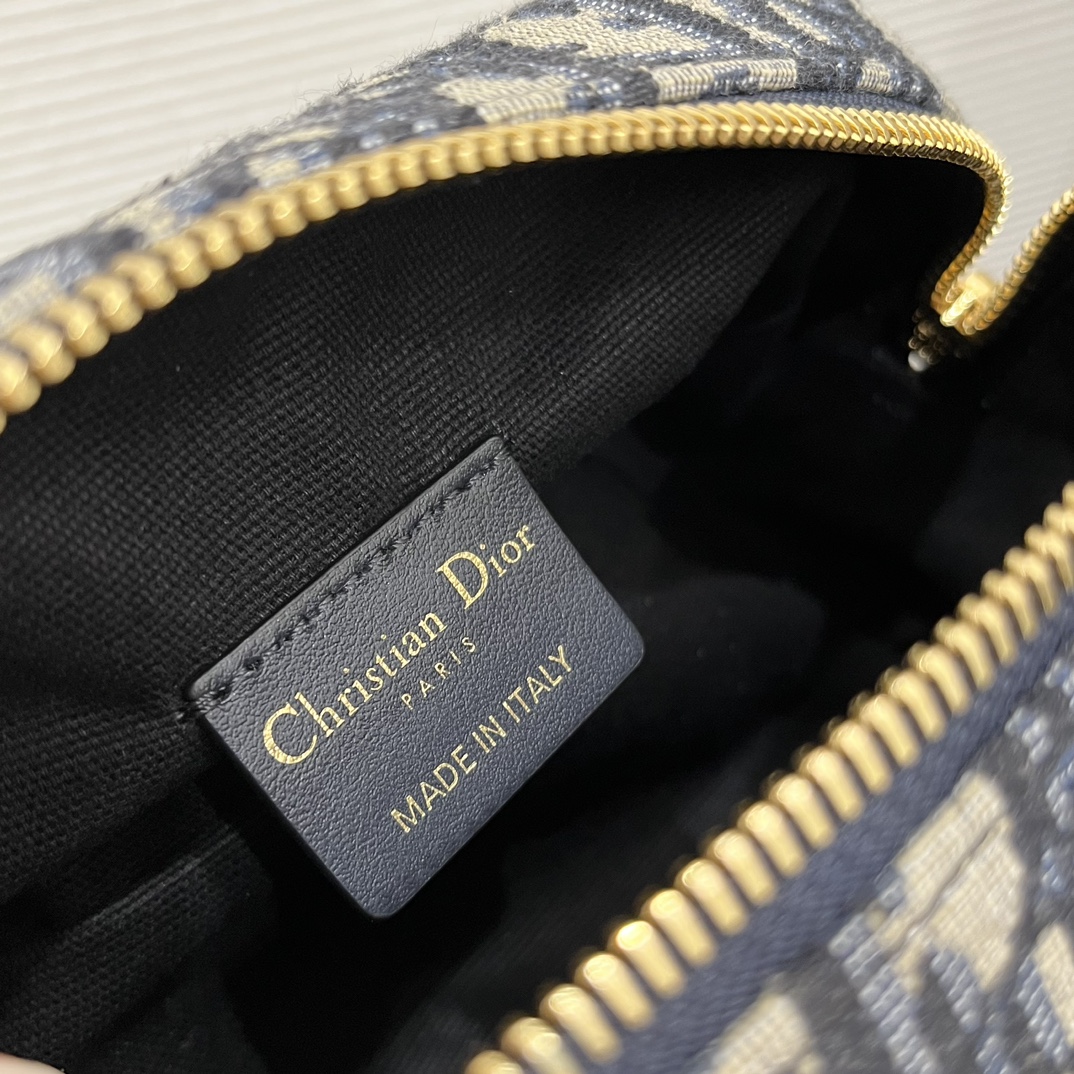 30 Montaigne Venus Pouch Beige For Women 8.5in/21cm S2146UTZQ_M9281:1High-quality replica
