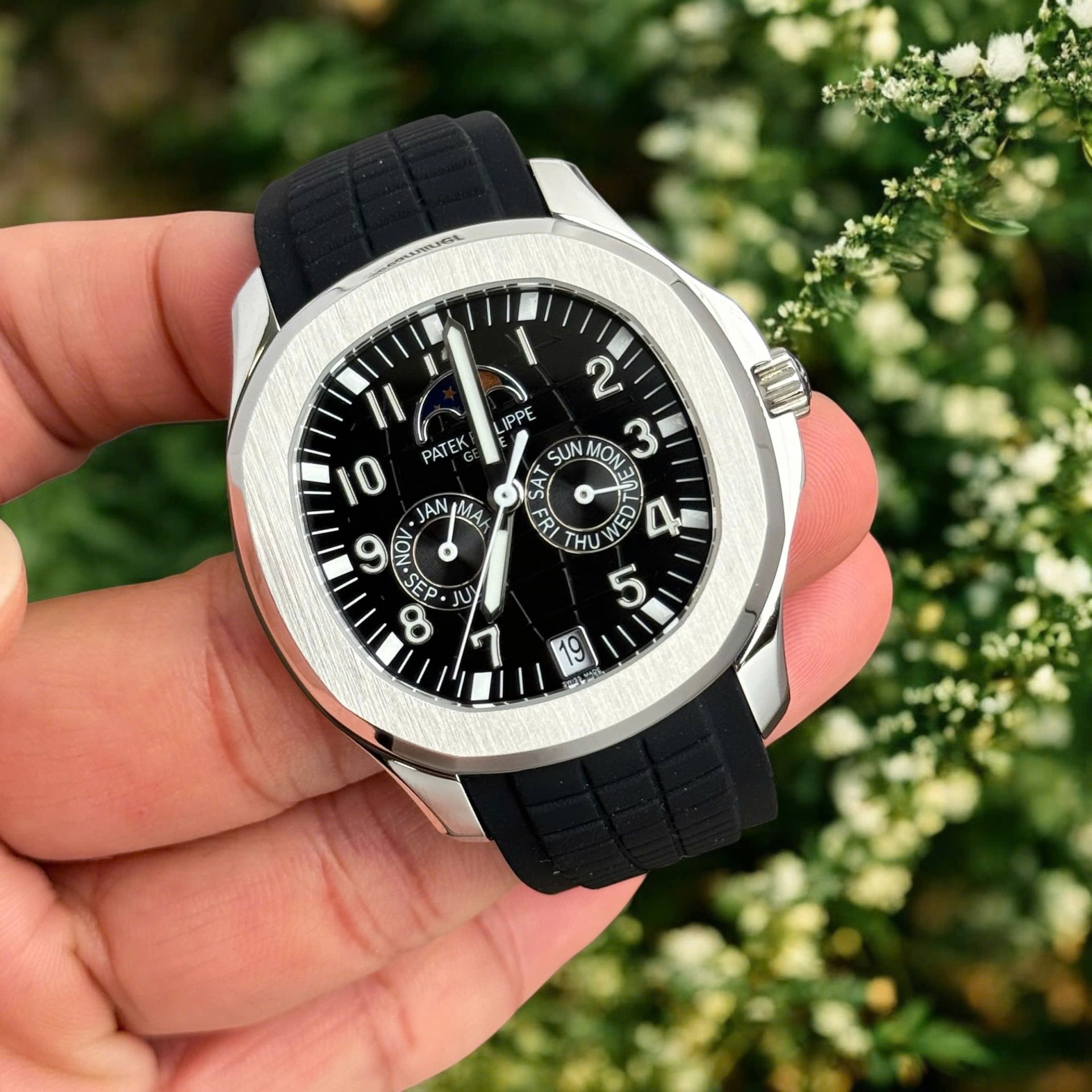 Patek Philippe Aquanaut 5261 Replica Watch Best Quality Black Rubber Strap 40mm - Elite Watch Atelier