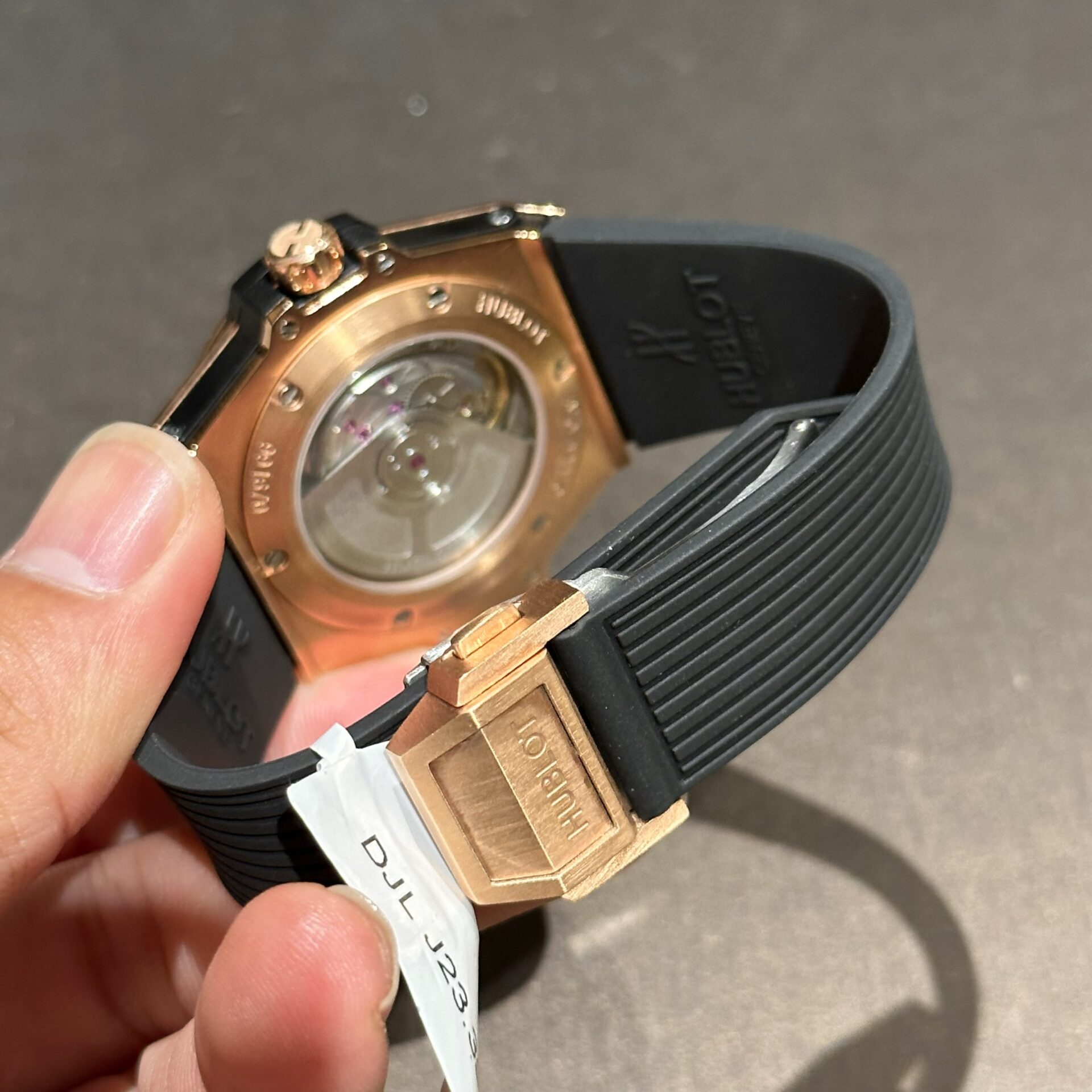 Hublot Replica 1:1 Watch One Click Gold Wrapped With Full Moissanite 39mm - Top club