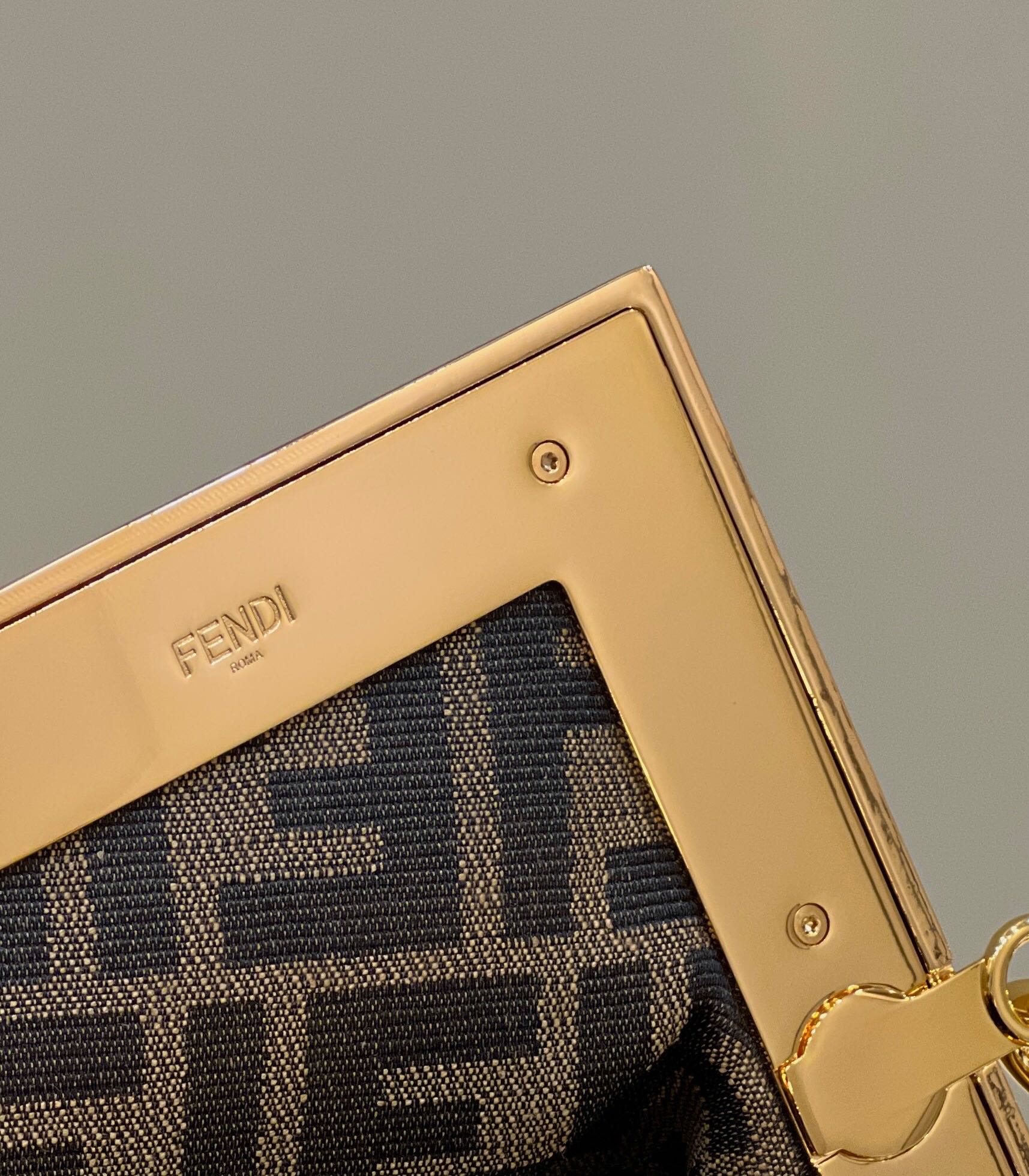 Fendi First - Replicaclubs